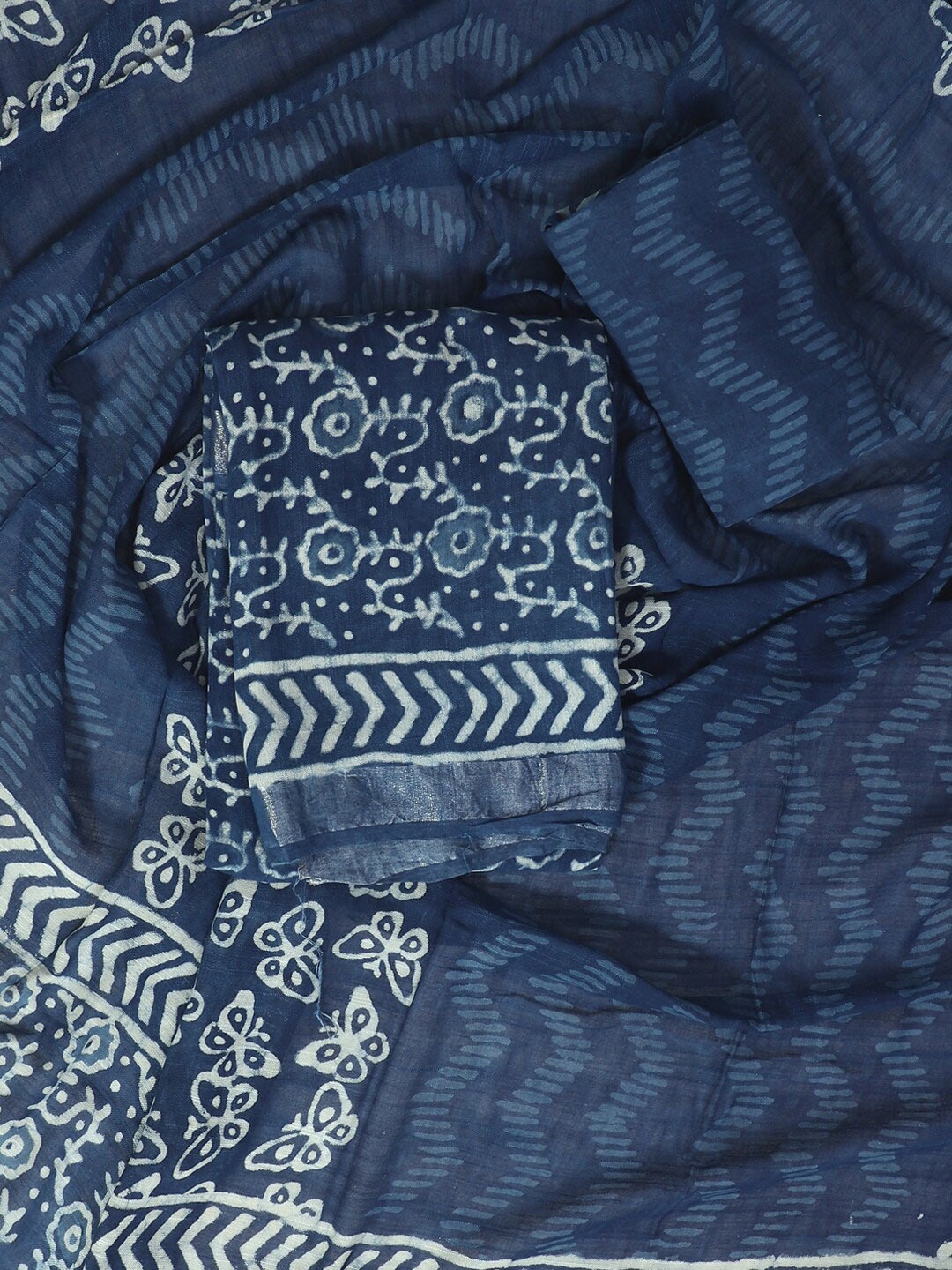 

SALWAR STUDIO Printed Pure Cotton Unstitched Dress Material, Blue