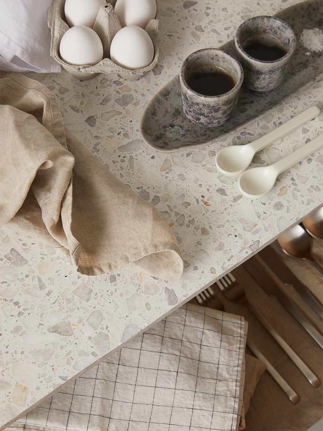 

H&M Grey Small Stoneware Cup