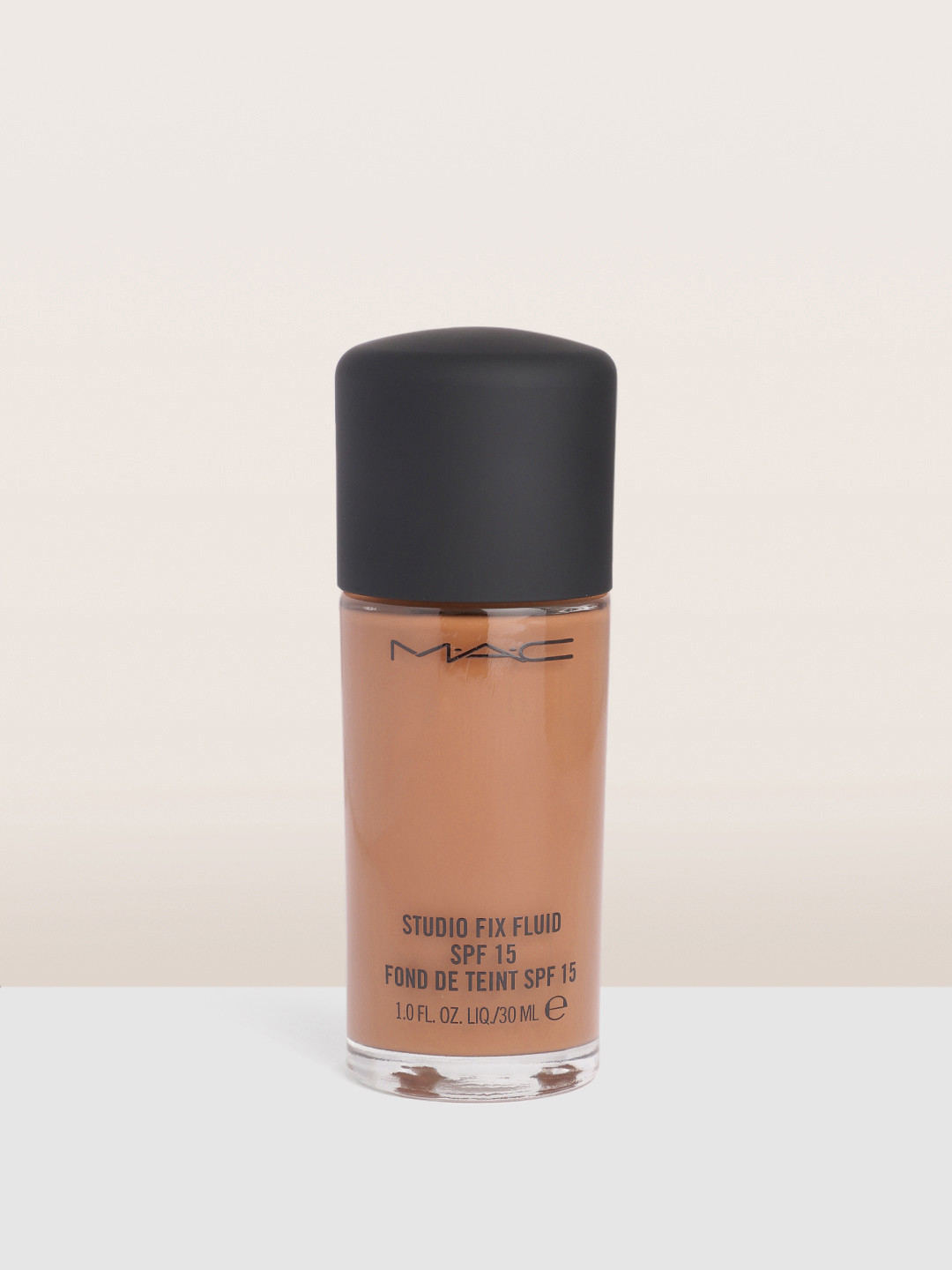 

M.A.C Studio Fix Fluid SPF15 Liquid Buildable Full Matte Foundation 30 ml - NC55, Beige
