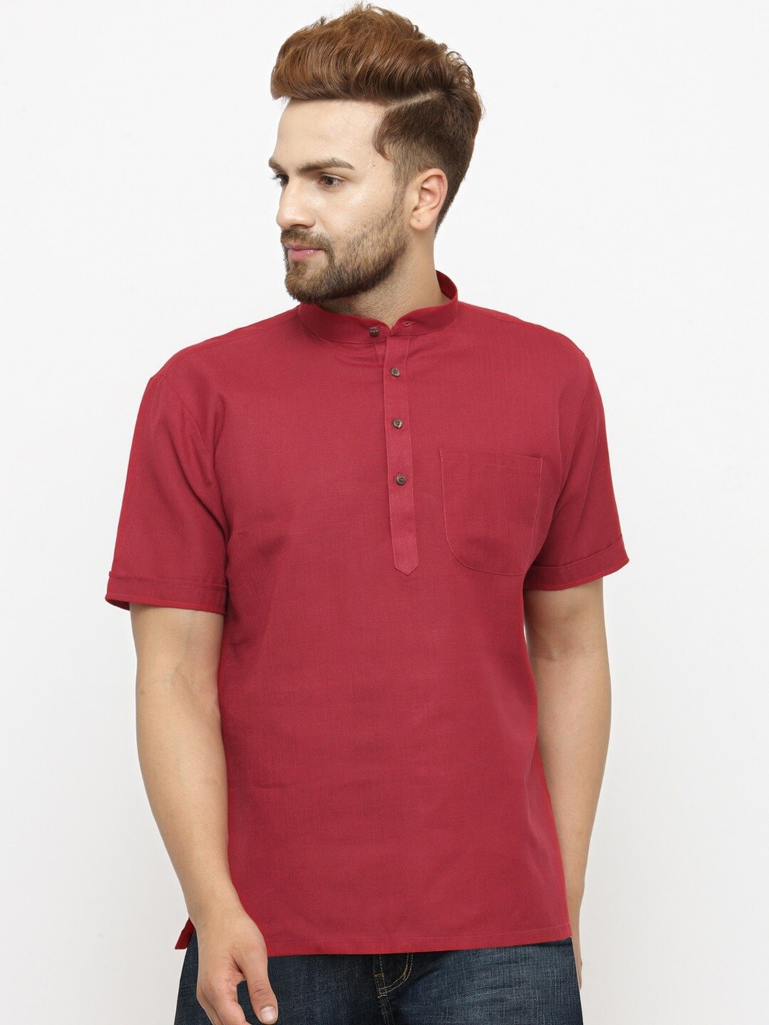 

Chitwan Mohan Mandarin collar Straight Kurta, Maroon
