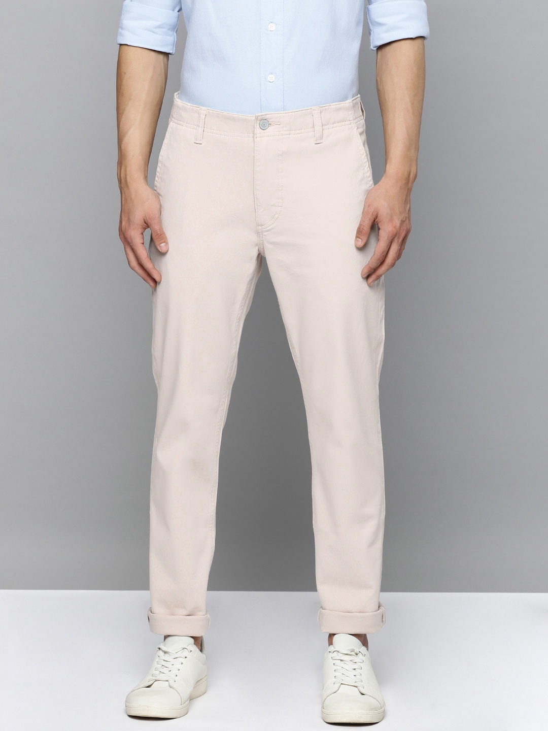 

Levis Men Mid-Rise Slim Fit Chinos, Cream