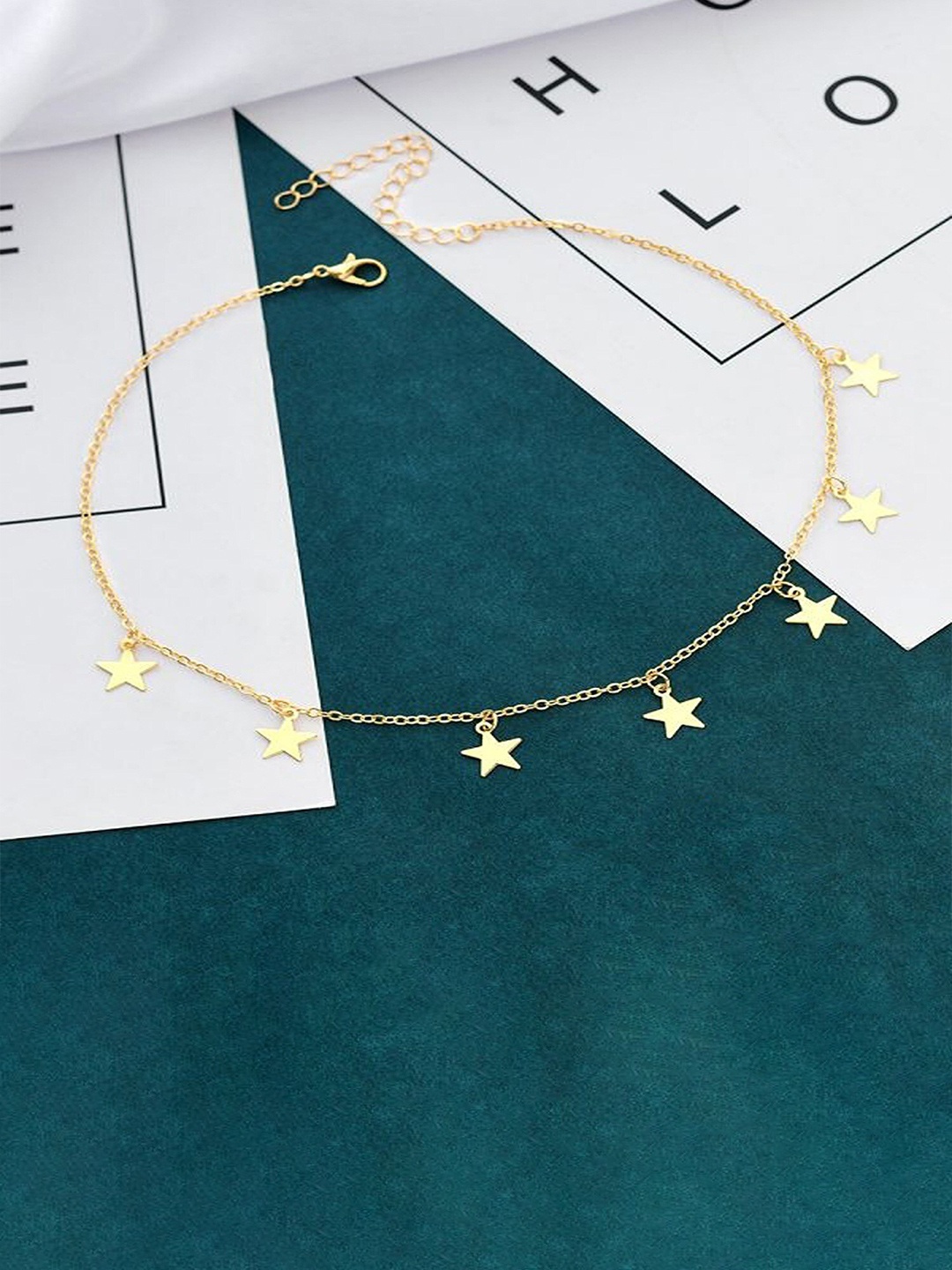 

Pinapes Set of 2 Gold-Plated Necklace