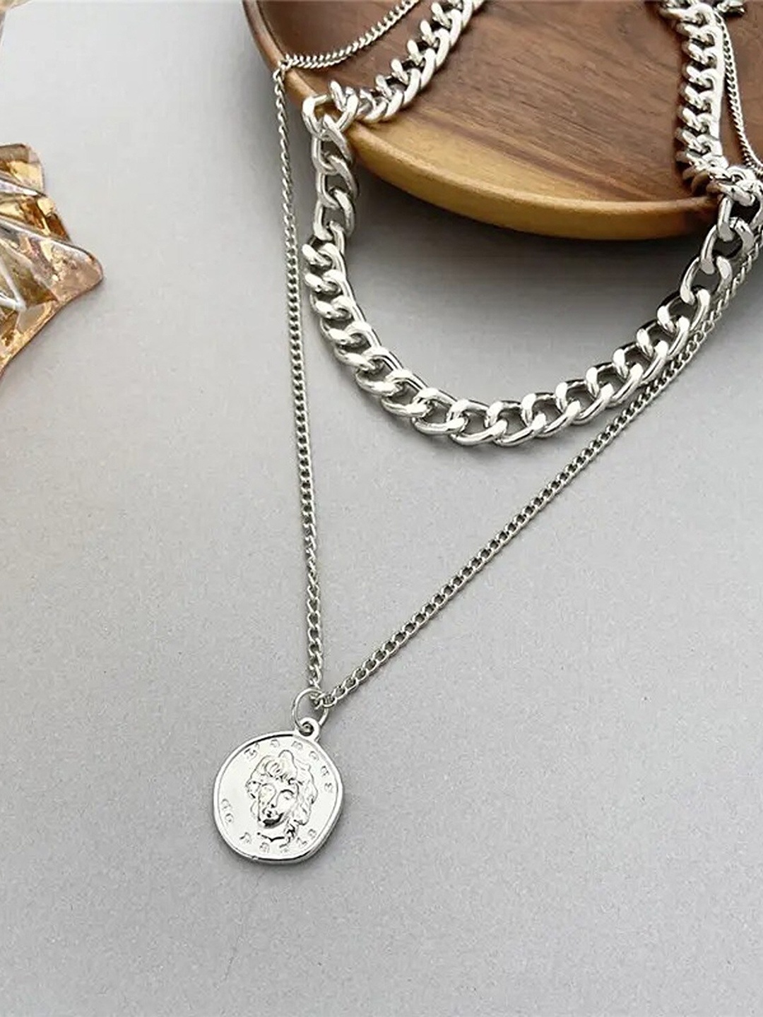 

Pinapes Set of 2 Silver & Gold-Plated Chains