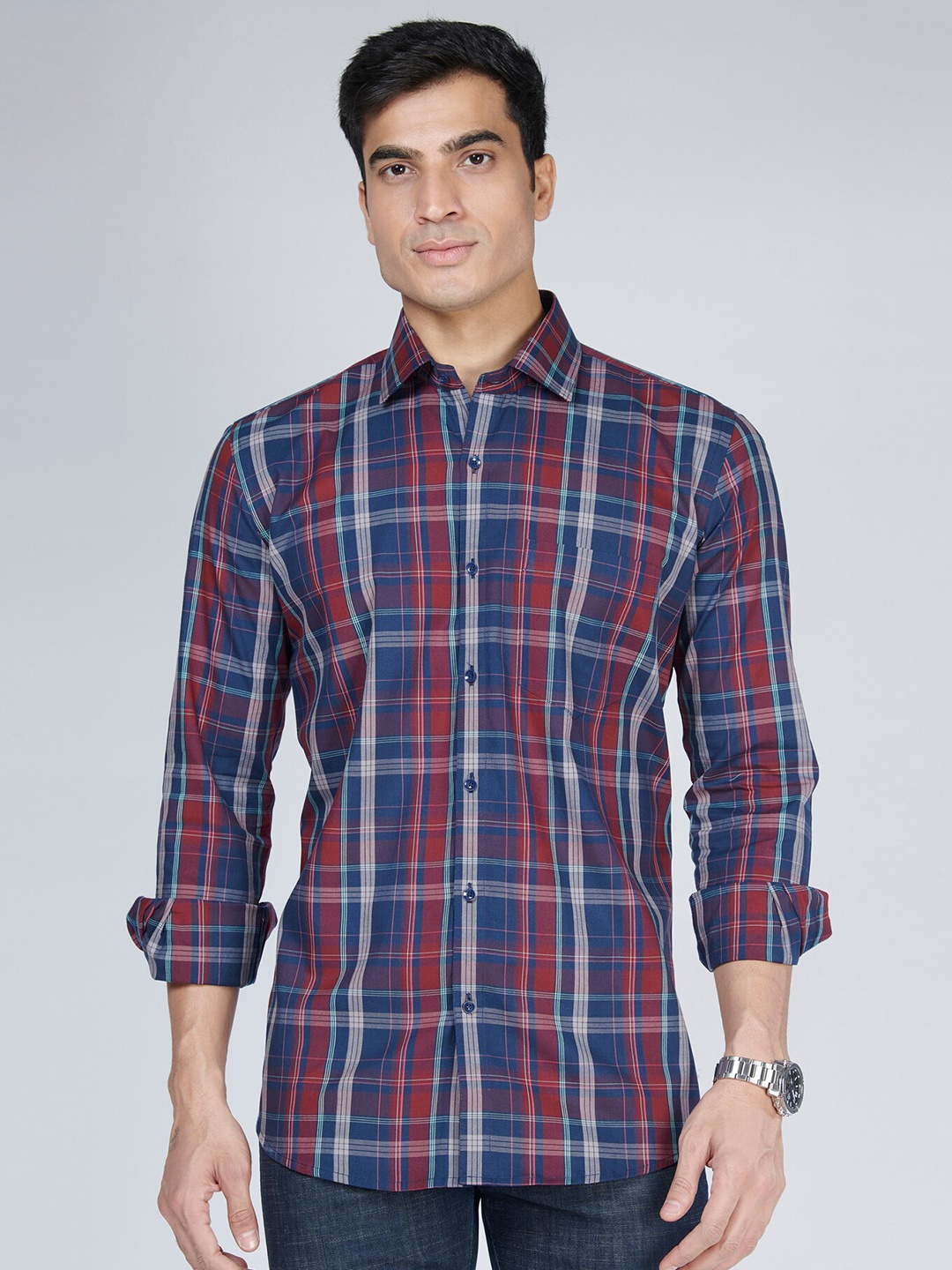 

MARK & ALBERT Men Slim Fit Tartan Checks Cotton Casual Shirt, Red