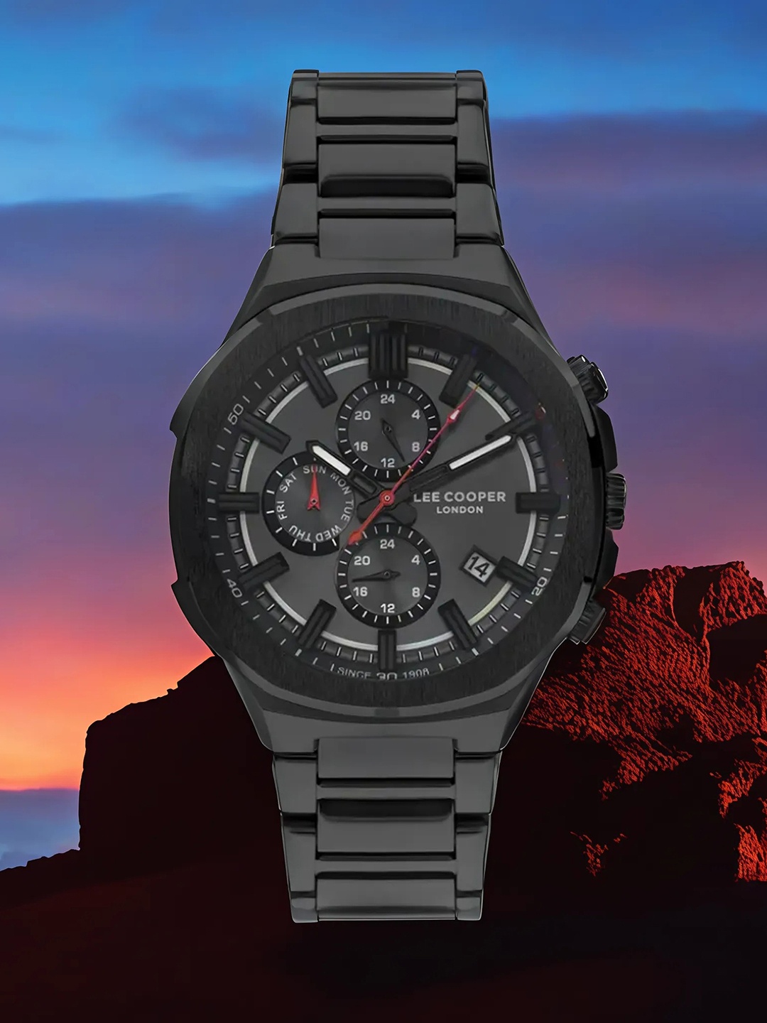 

Lee Cooper Men Brass Dial & Bracelet Style Straps Digital Multi Function Watch LC07431.660, Grey