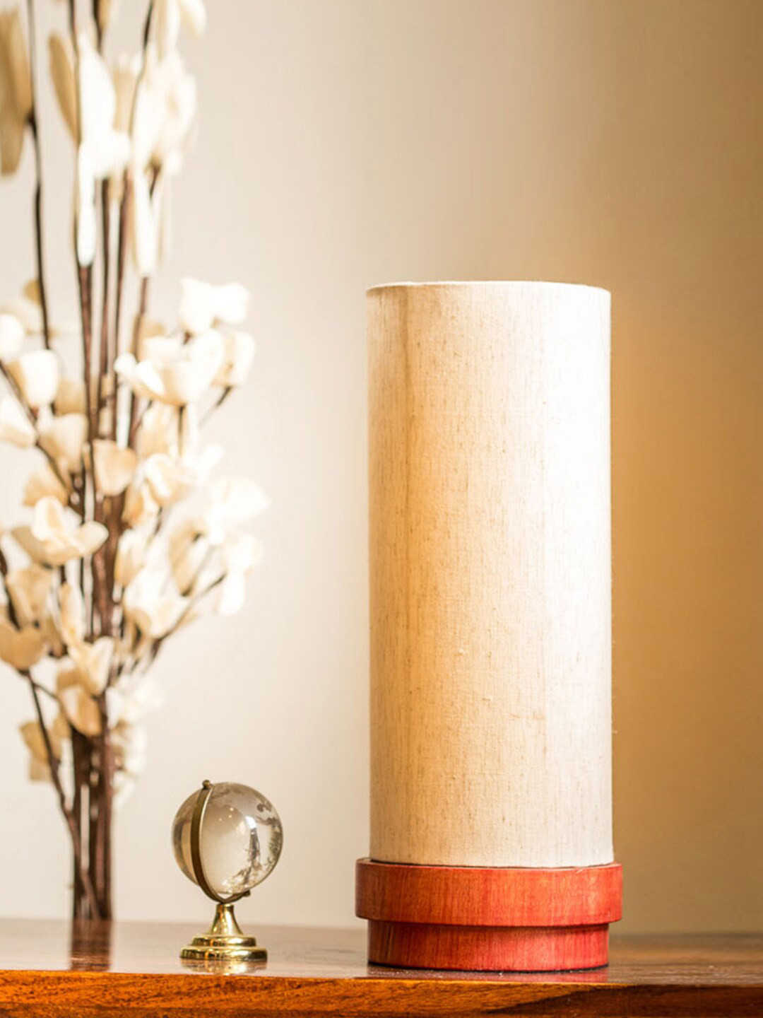 

ExclusiveLane Maroon & Ctream-Colored 14 Inch Wooden Table Lamp