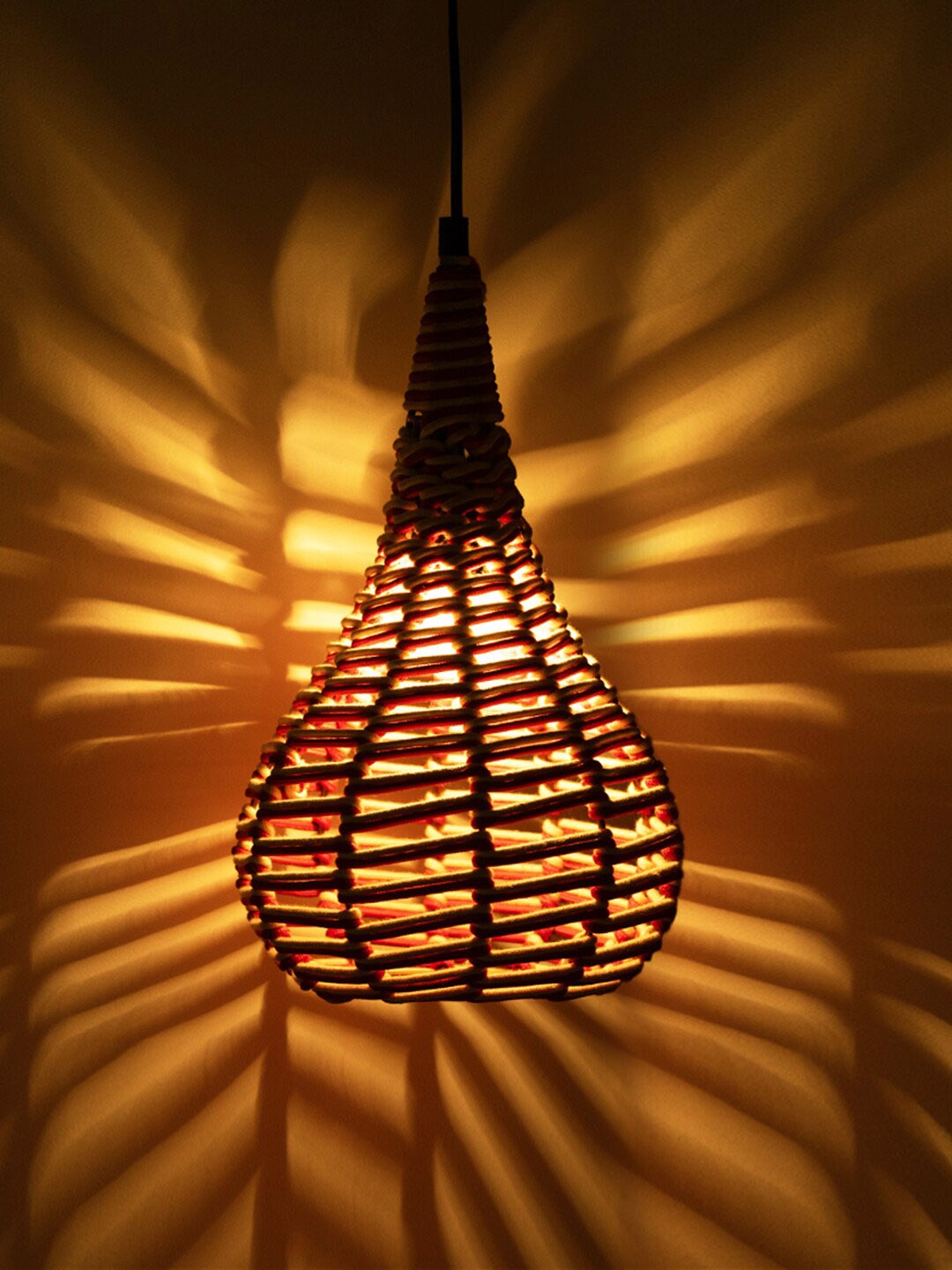 

ExclusiveLane Cotton Swirls Red & Beige Hanging Pendant Lamp