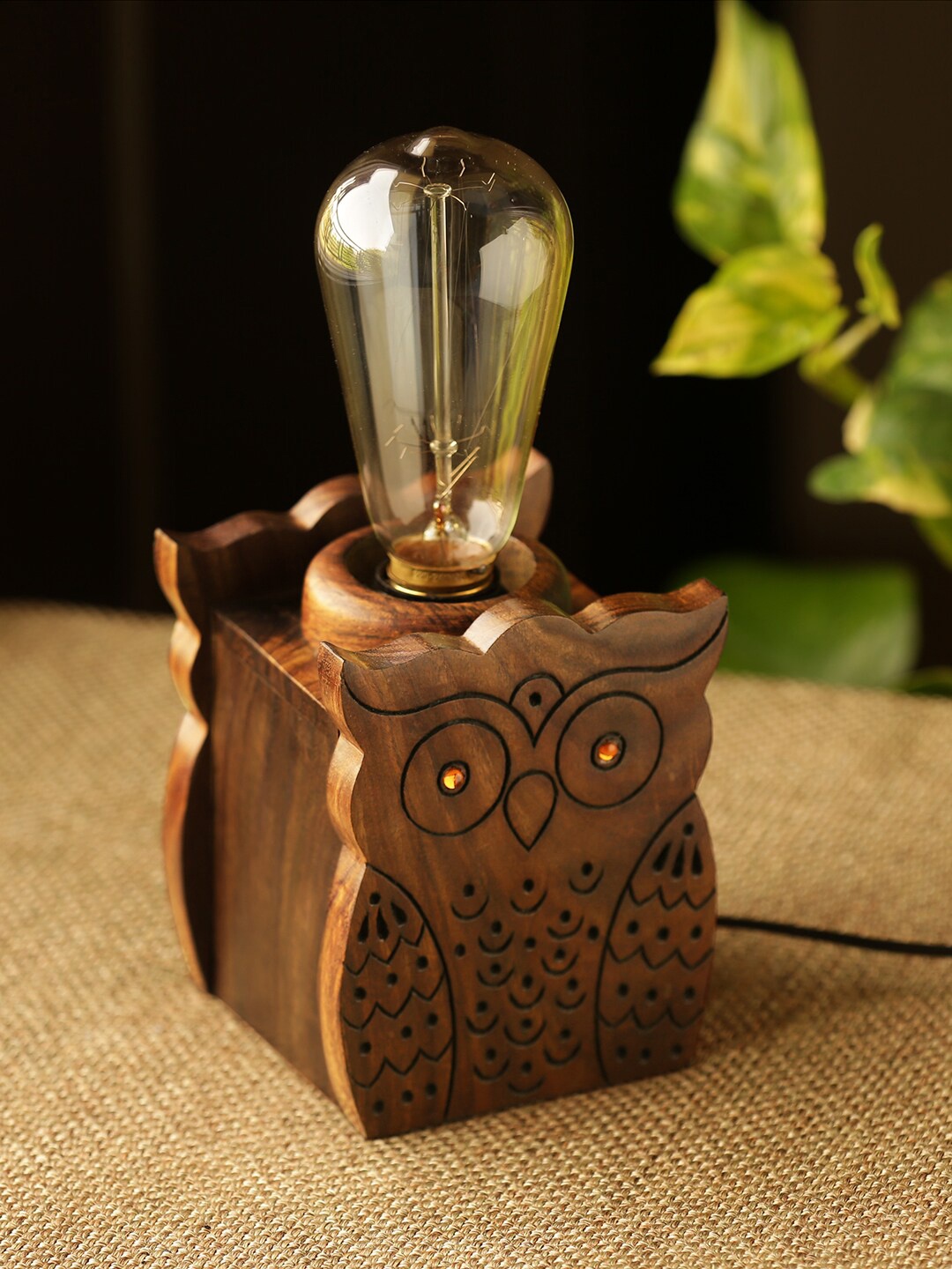 

ExclusiveLane Wooden Klassics Brown & Black Bright Night Owl Patterned Sheesham Wooden Table Lamp