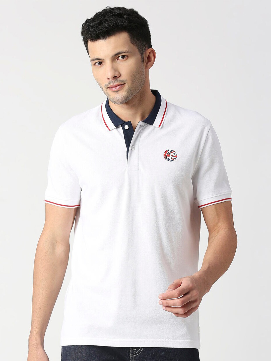 

Pepe Jeans Men Pure Cotton Polo Collar T-shirt, White