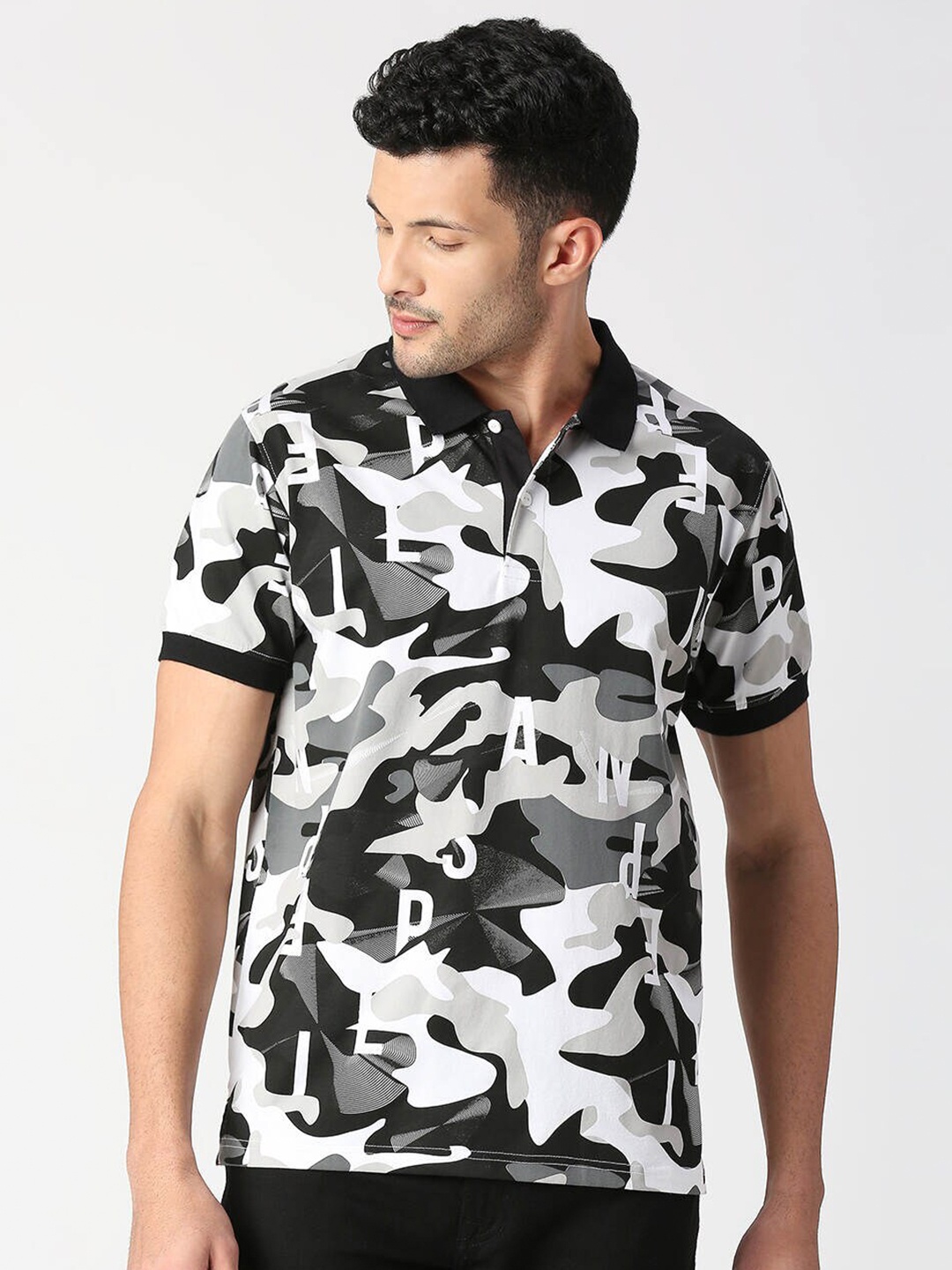 

Pepe Jeans Men Camouflage Printed Pure Cotton Polo Collar T-shirt, Black