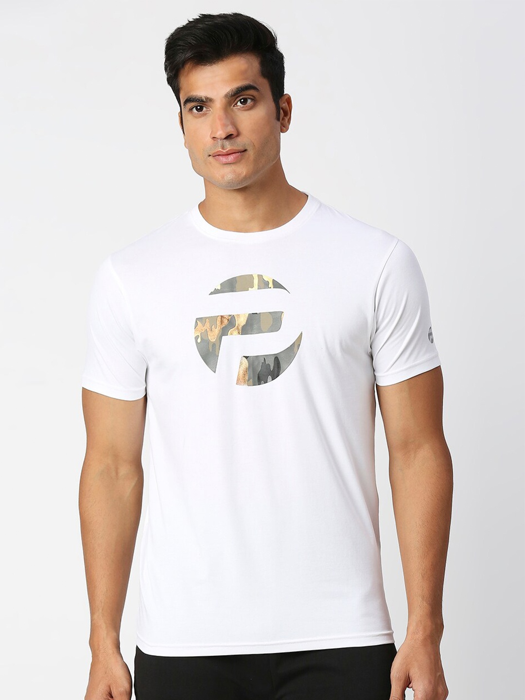 

Pepe Jeans Men Graphic Printed Pure Cotton Slim Fit T-shirt, White