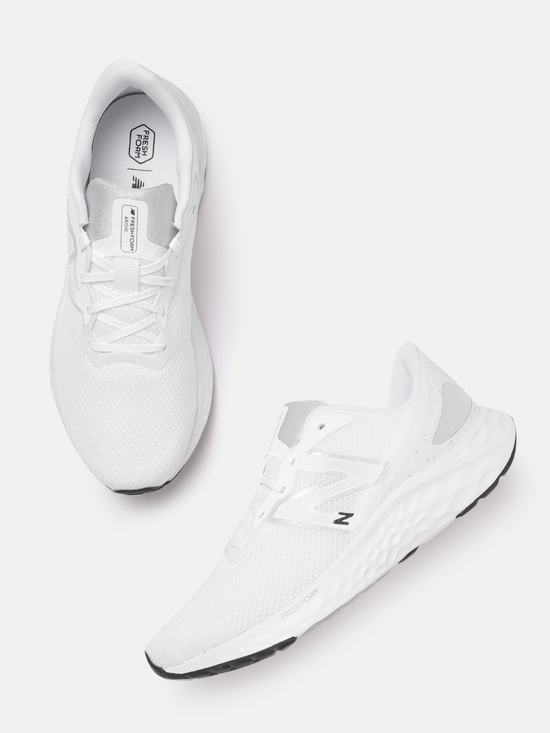

New Balance Men Woven Design Arishi Running Shoes, White