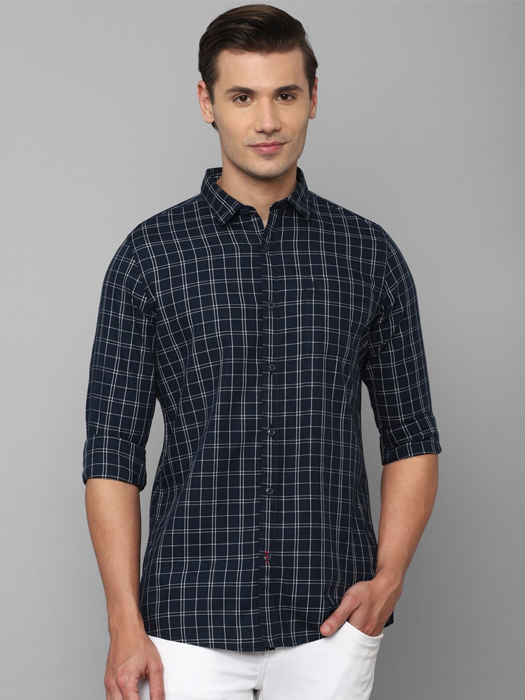 

Allen Solly Sport Men Tartan Checked Casual Pure Cotton Shirt, Navy blue