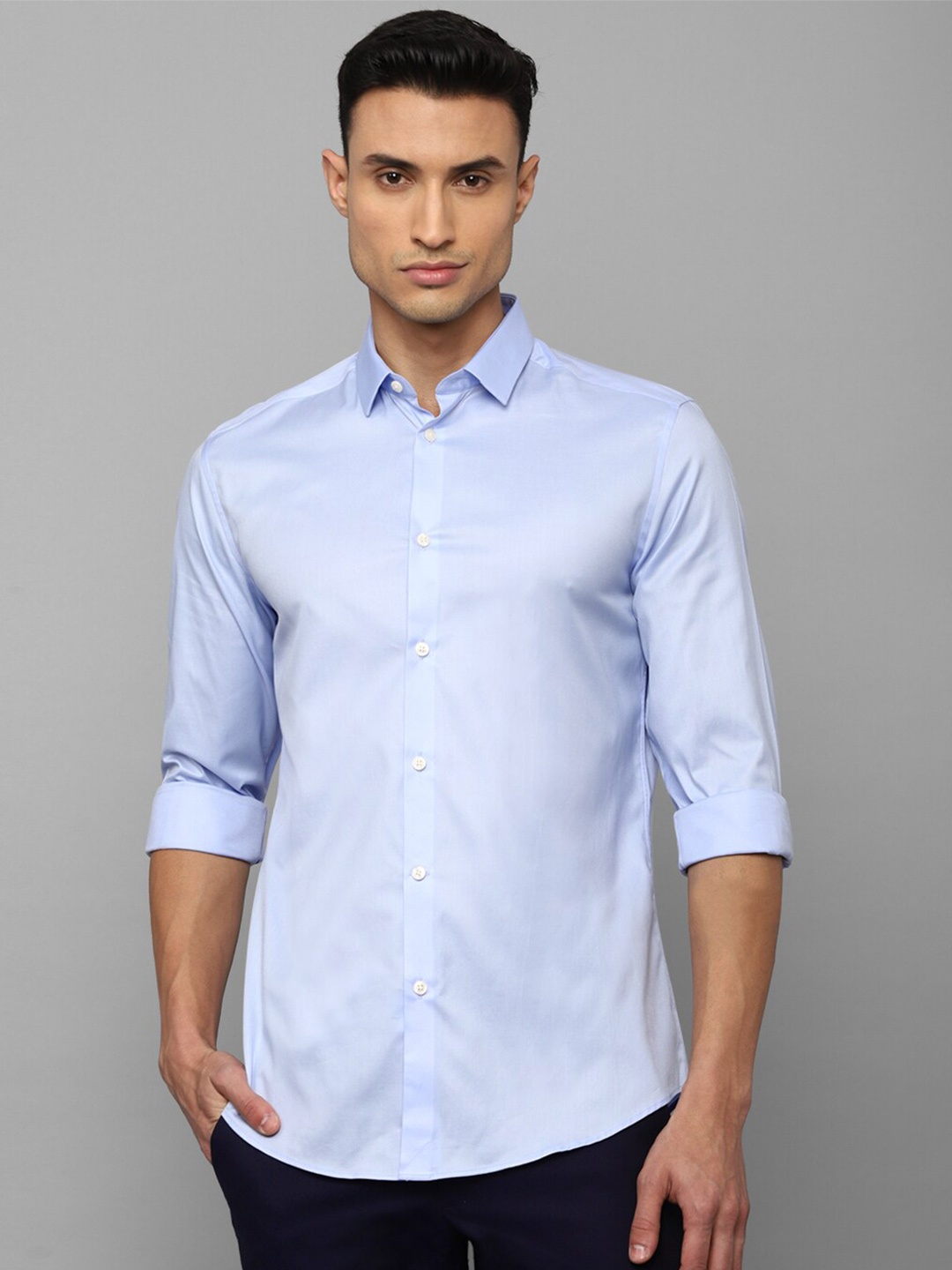 

Louis Philippe Sport Spread Collar Pure Cotton Casual Shirt, Blue