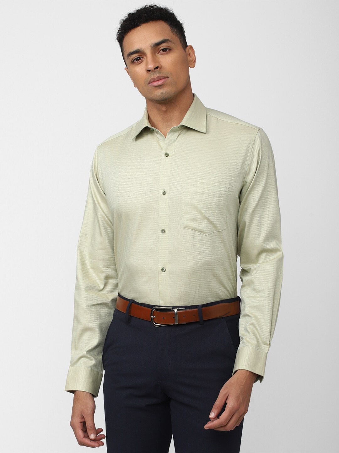 

Van Heusen Geometric Printed Pure Cotton Formal Shirt, Green