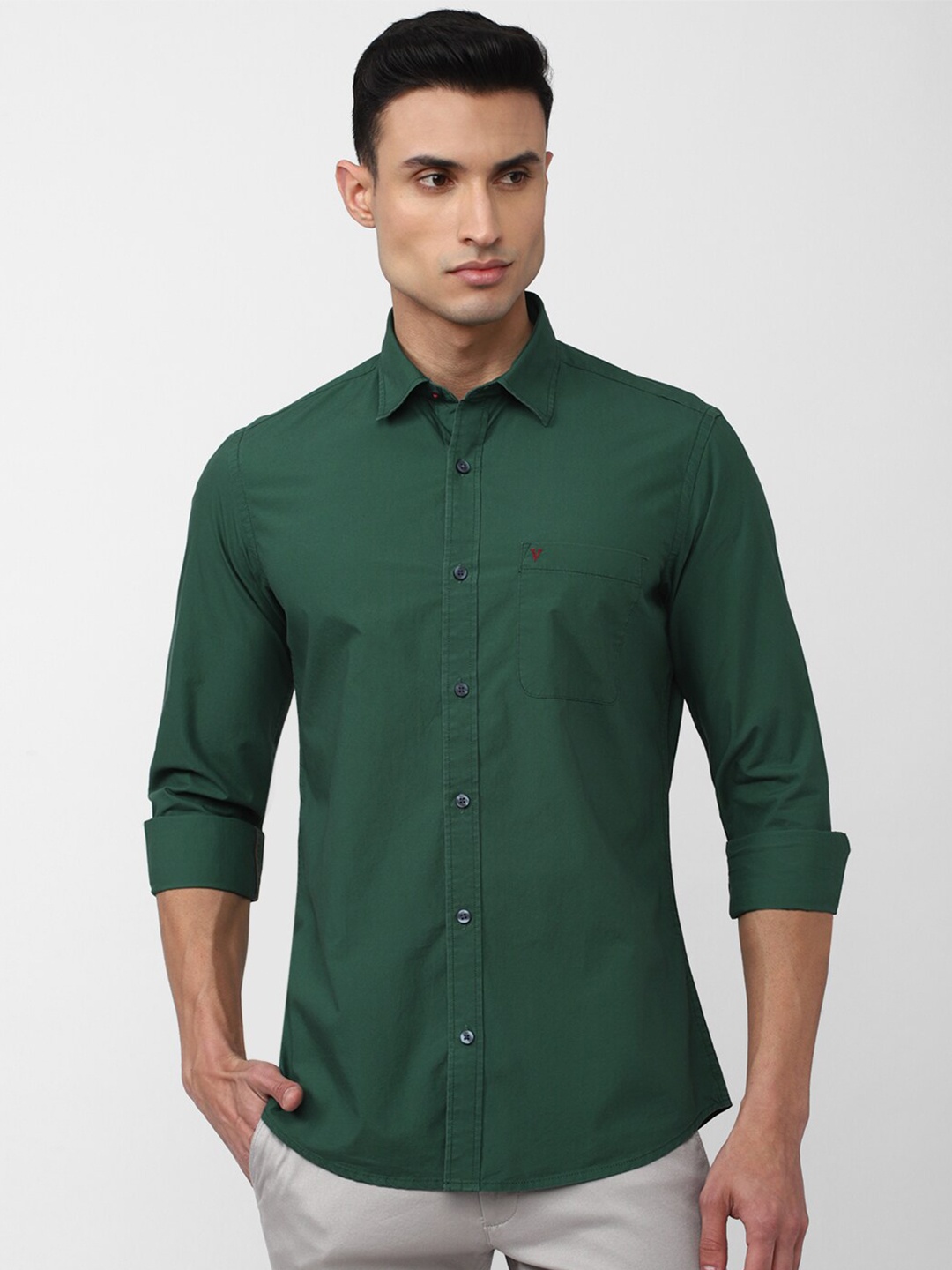 

Van Heusen Sport Slim Fit Spread Collar Pure Cotton Casual Shirt, Green
