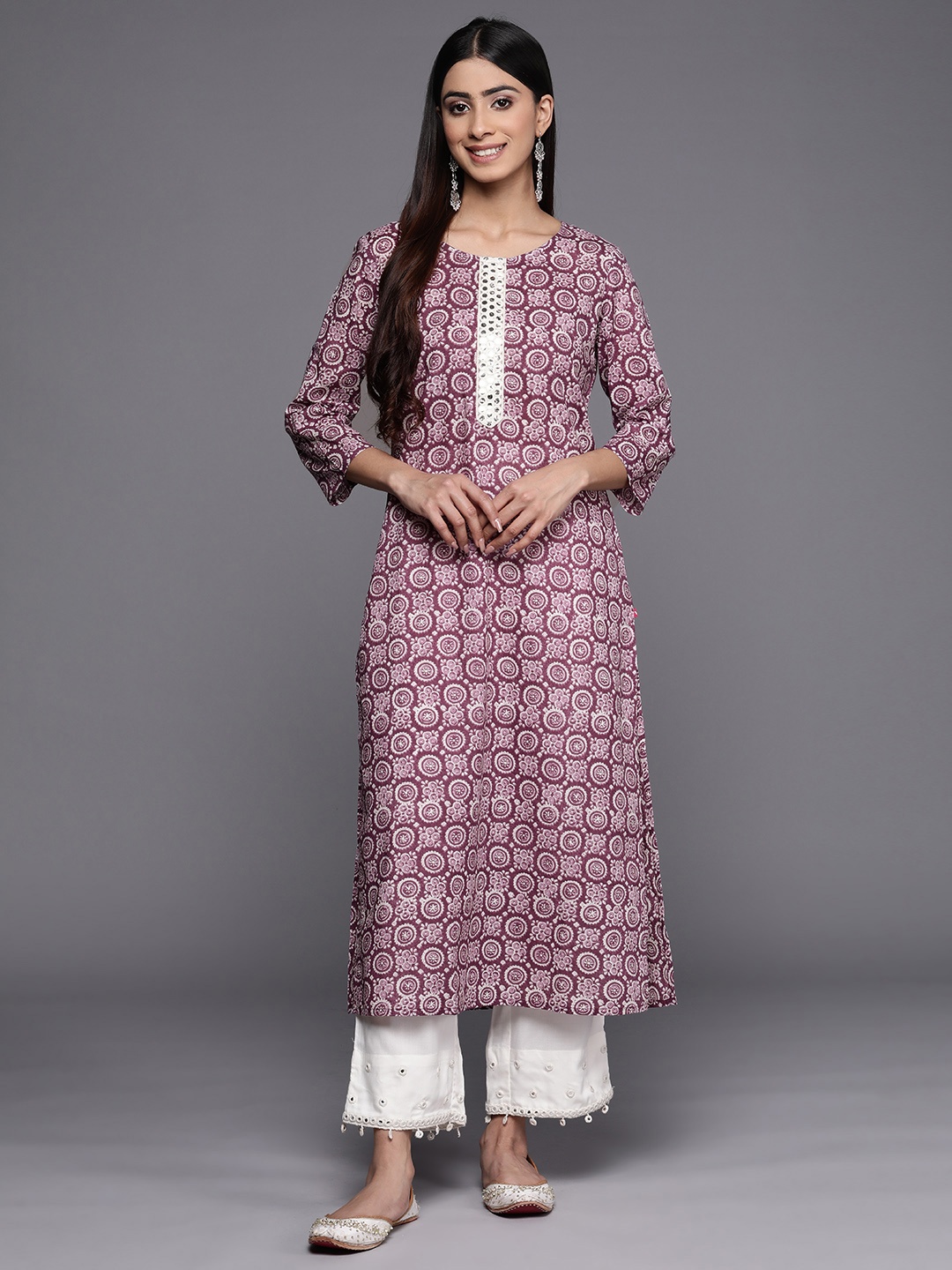 

Varanga Geometric Printed Kurta, Purple