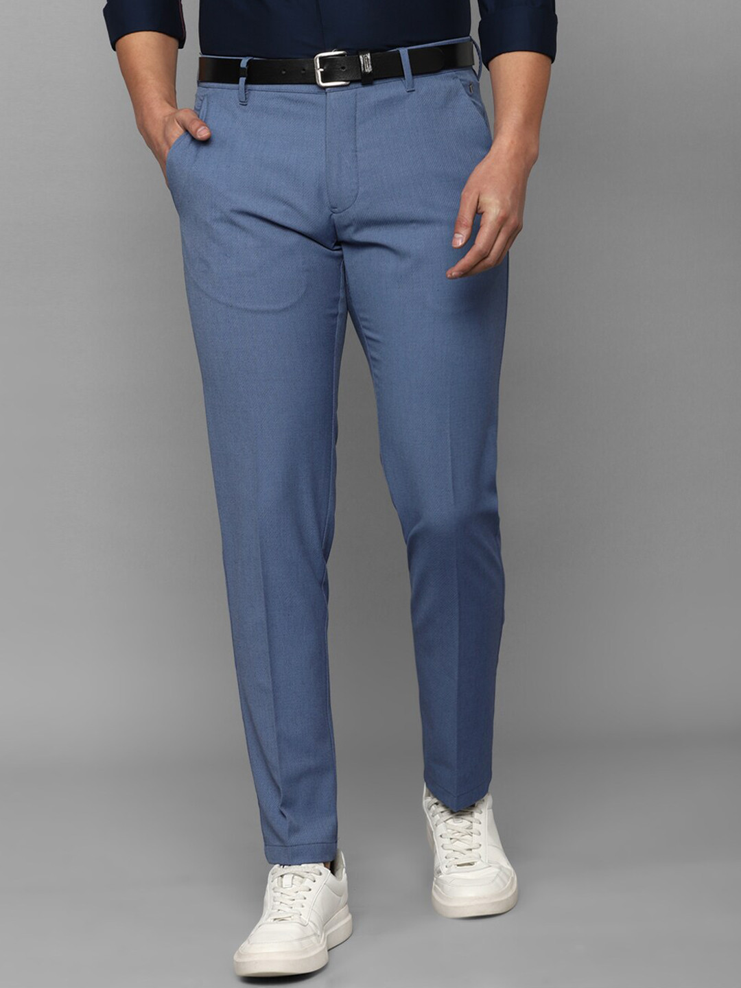 

Louis Philippe Sport Men Mid-Rise Slim Fit Trousers, Blue