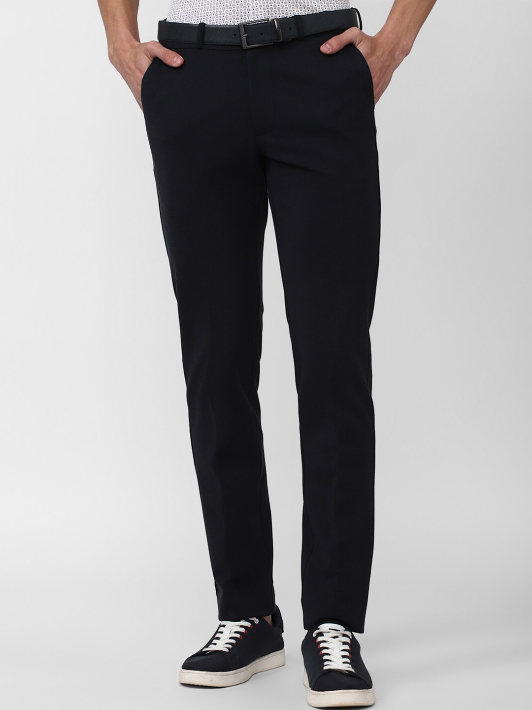 

Van Heusen Sport Men Mid-Rise Slim Fit Trousers, Navy blue