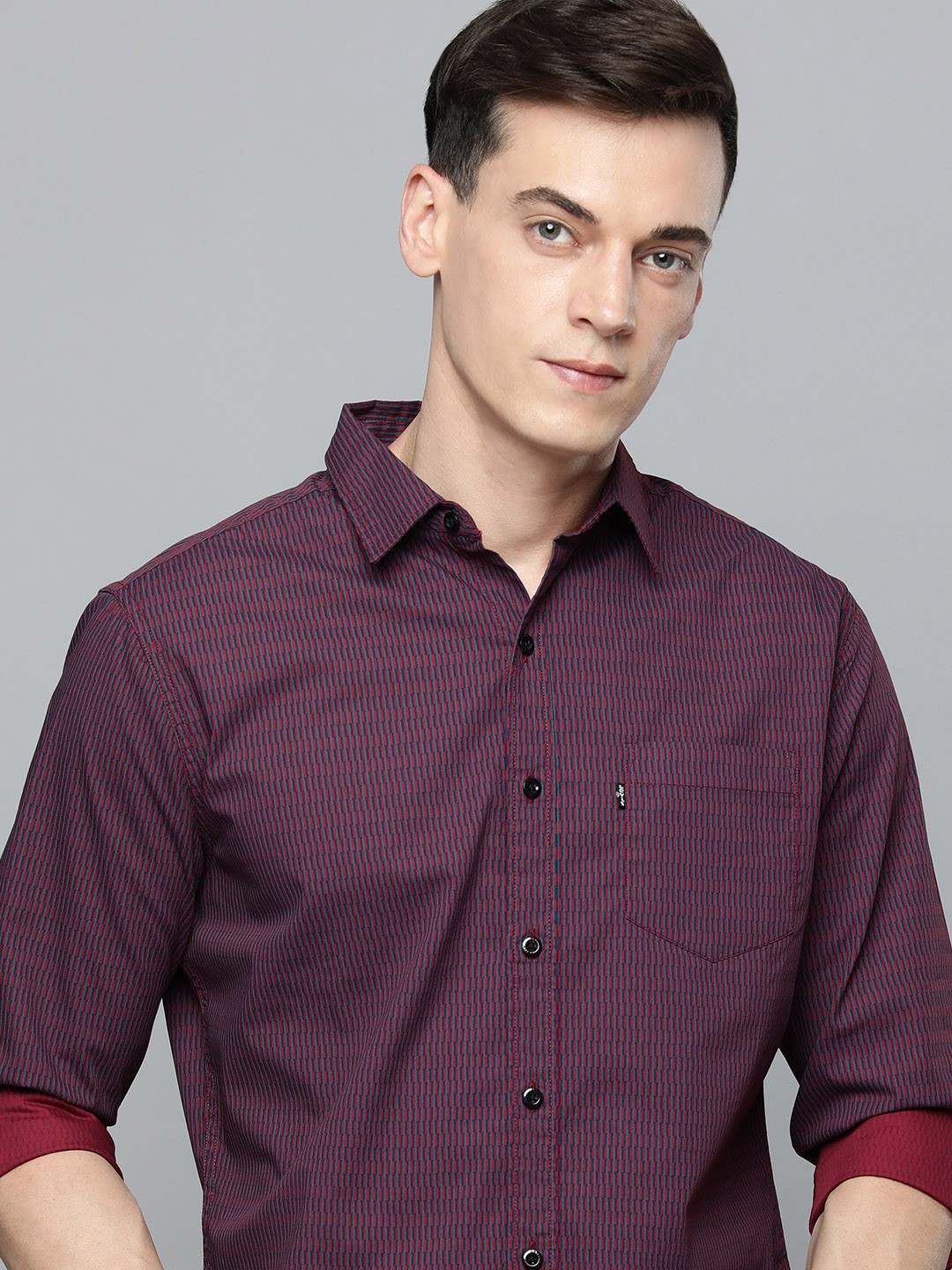 

Levis Men Printed Slim Fit Casual Shirt, Purple