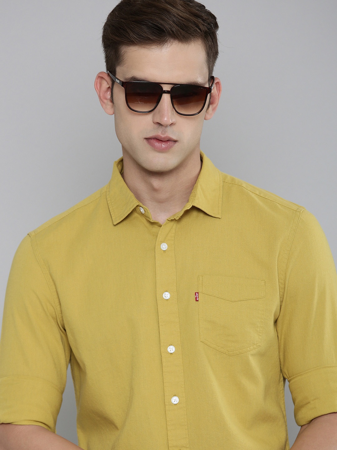 

Levis Men Pure Cotton Slim Fit Spread Collar Casual Shirt, Mustard