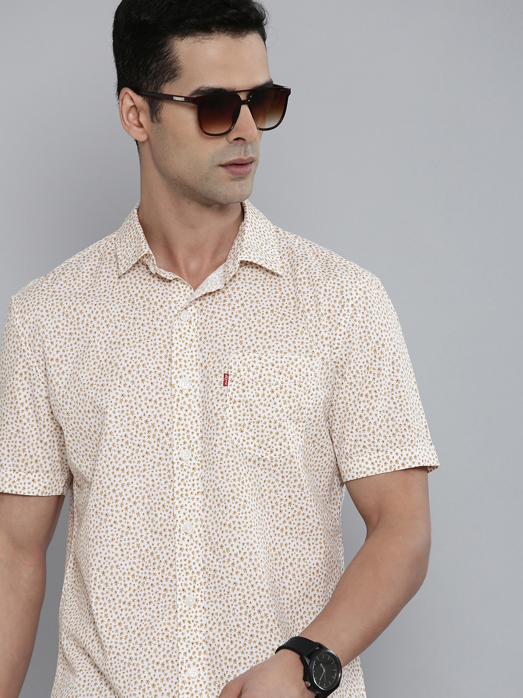 

Levis Slim Fit Floral Printed Casual Shirt, Cream