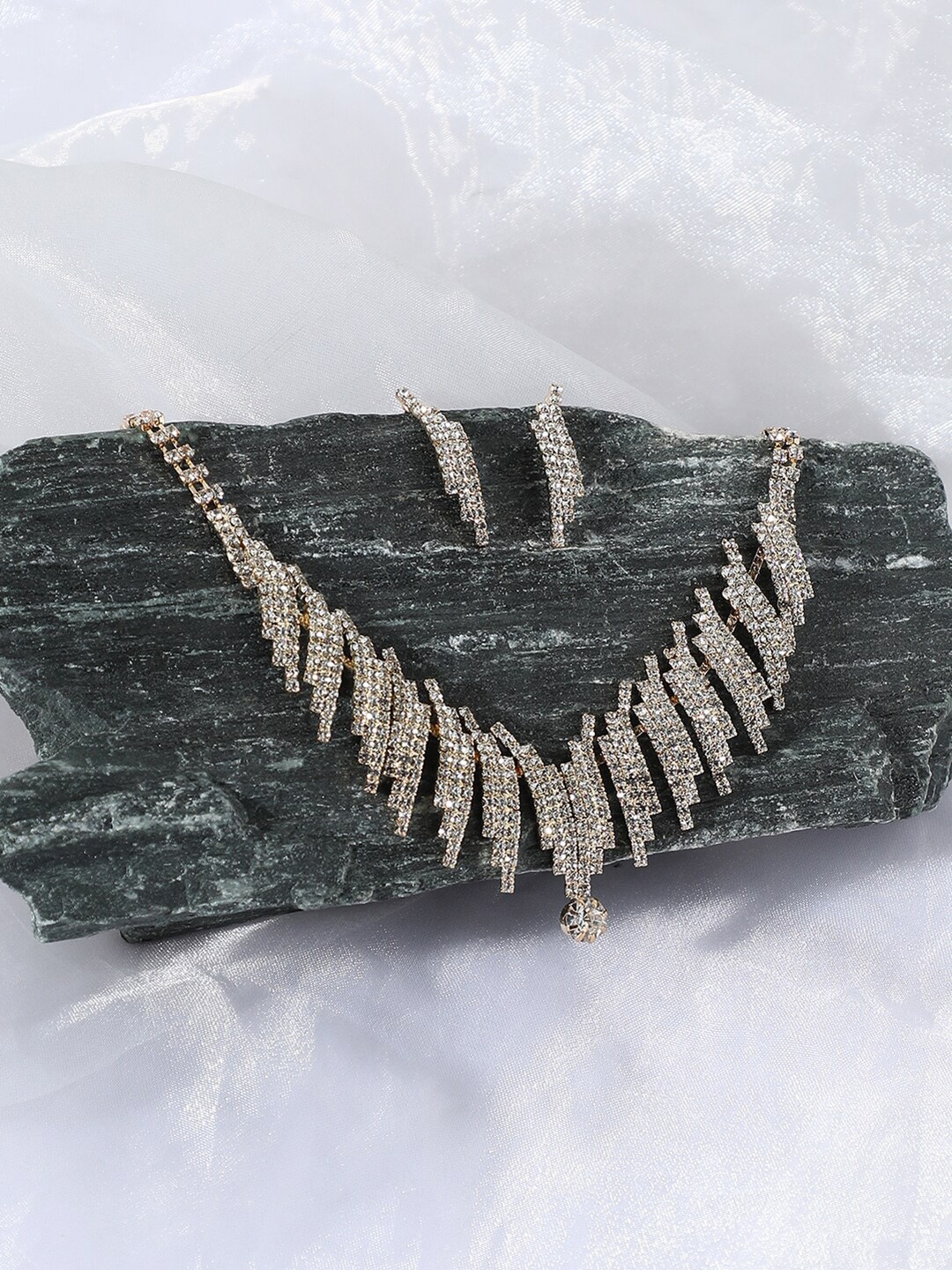 

SOHI Silver-Plated Stone Studded Jewellery Set, White