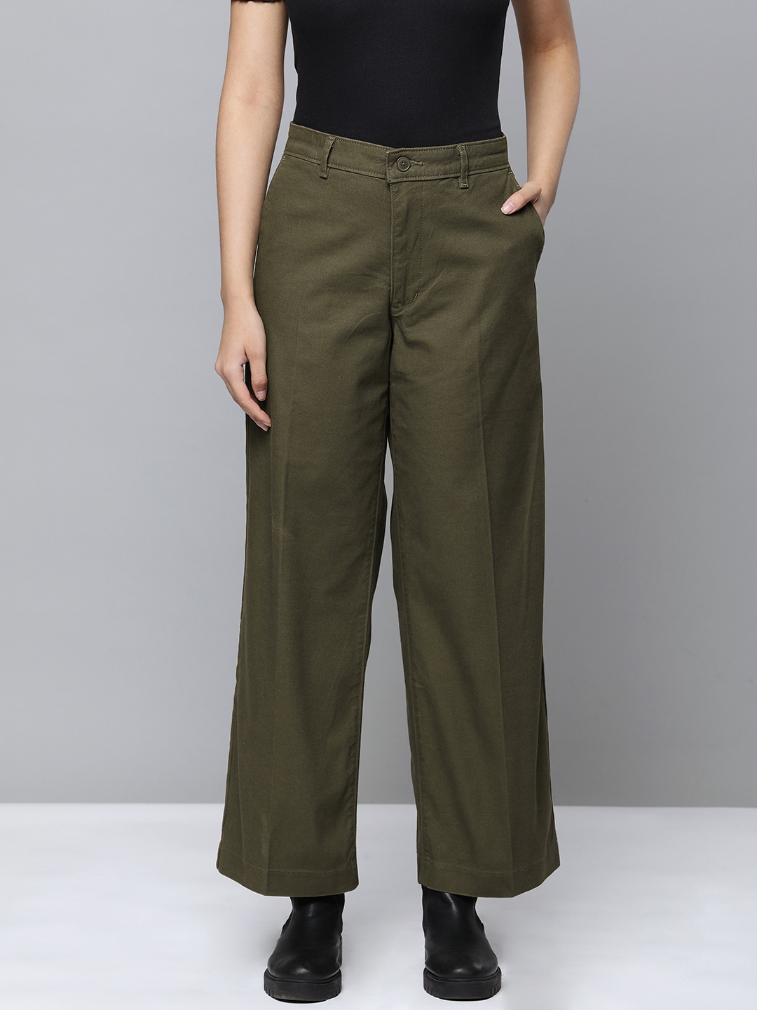 

Levis Women Mid-Rise Loose Fit Trousers, Olive