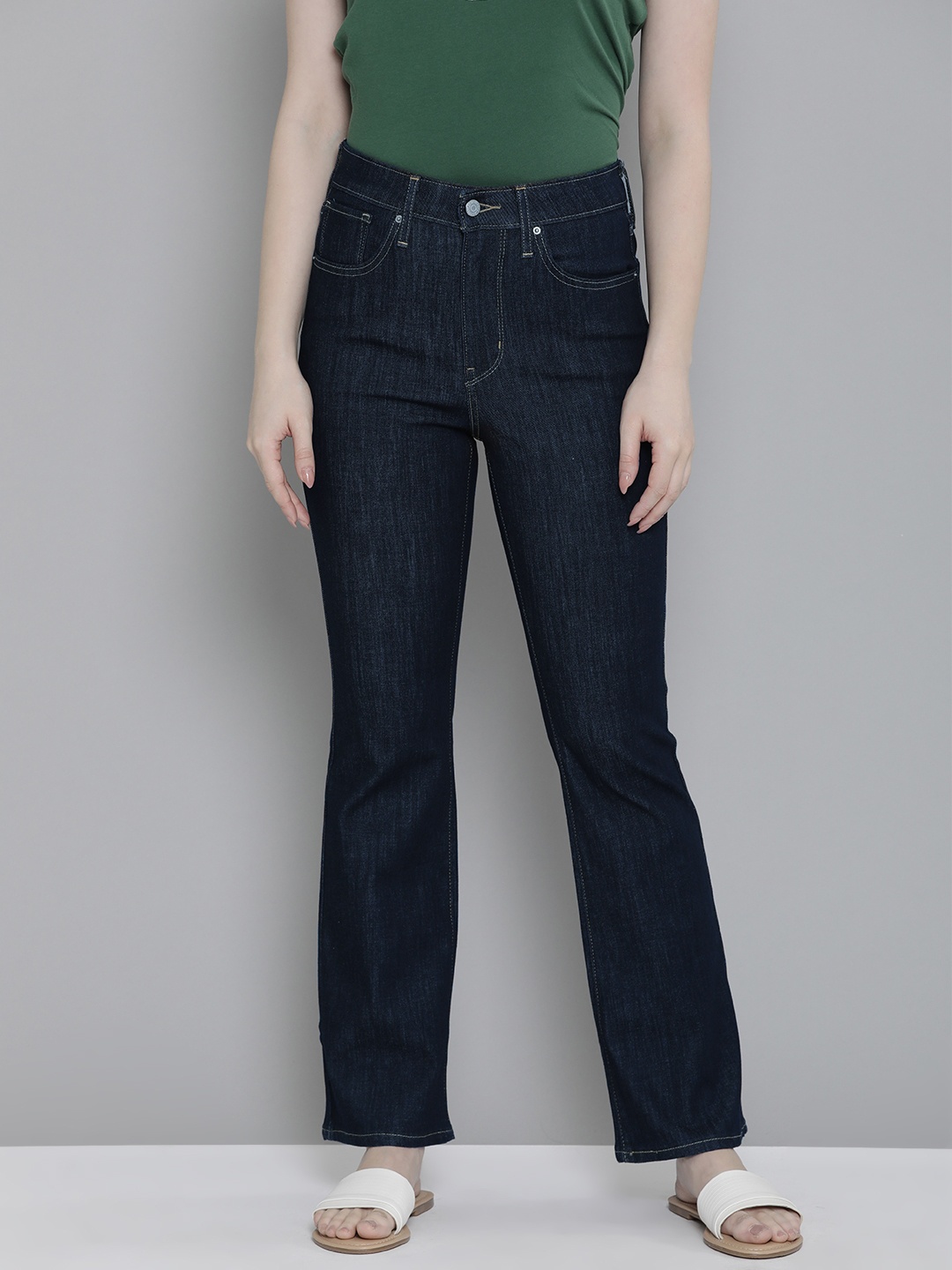 

Levis Women 725 High-Rise Bootcut Stretchable Jeans, Navy blue