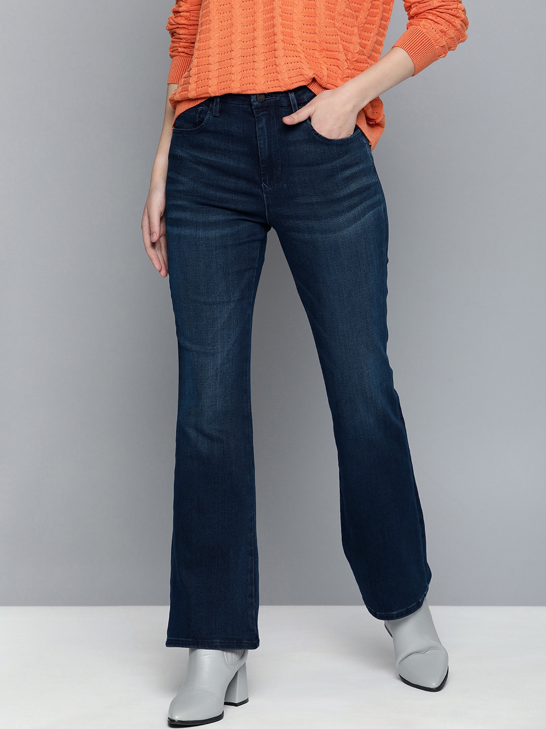 

Levis Women Bootcut High-Rise Light Fade Stretchable Jeans, Blue
