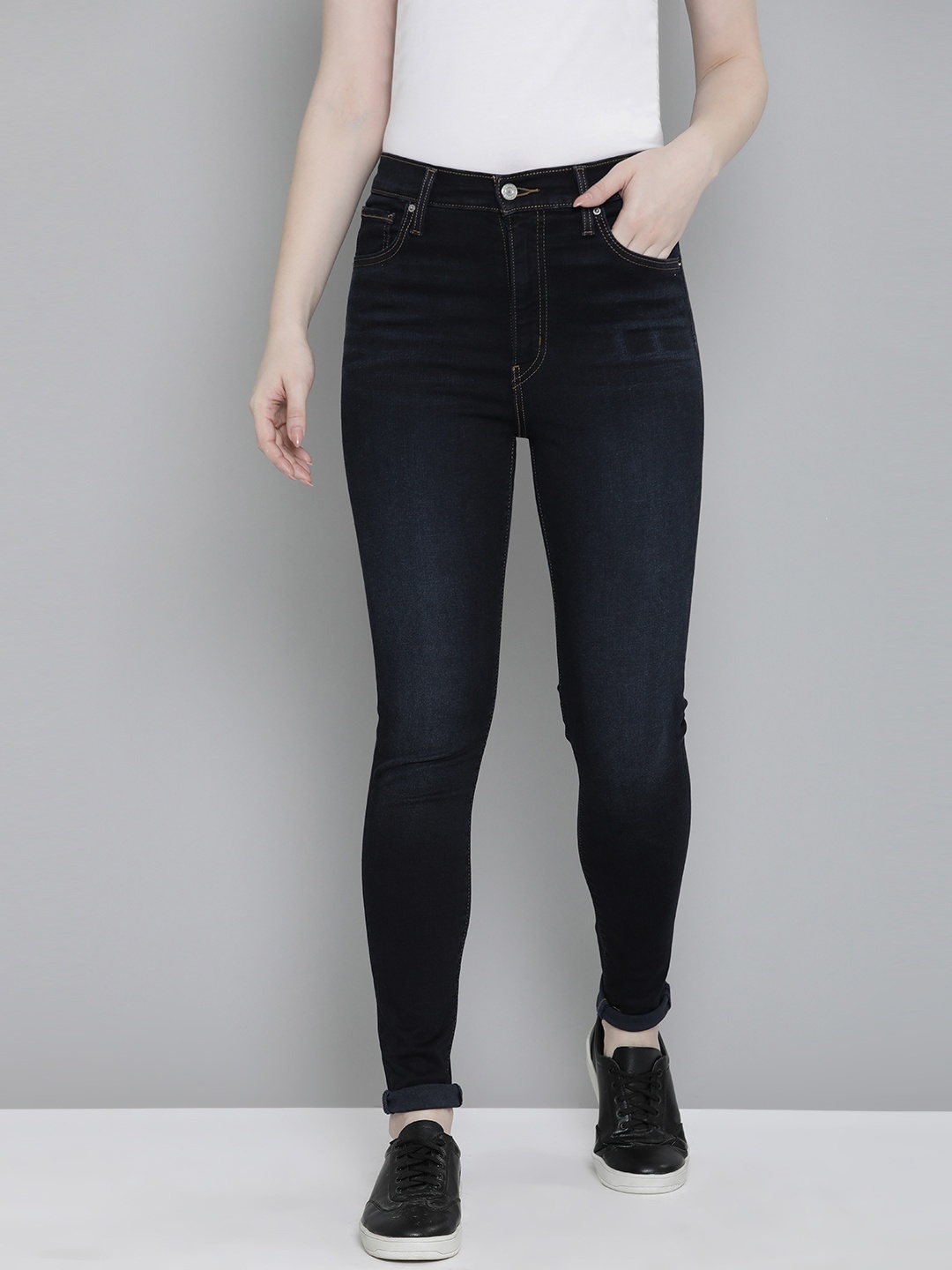 

Levis Women Mile High Super Skinny Fit Light Fade Jeans, Navy blue