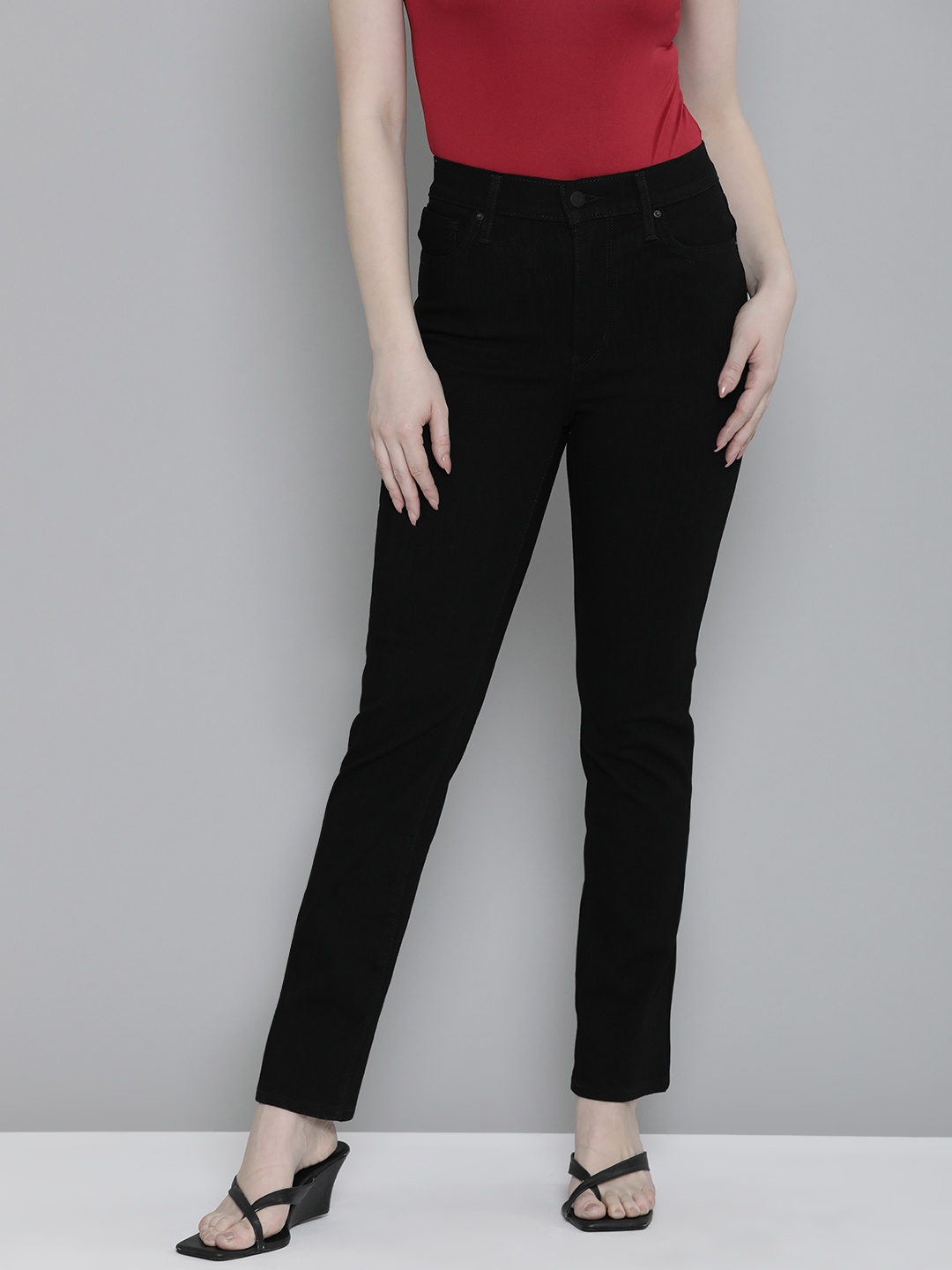 

Levis Women Straight Fit High-Rise Stretchable Jeans, Black