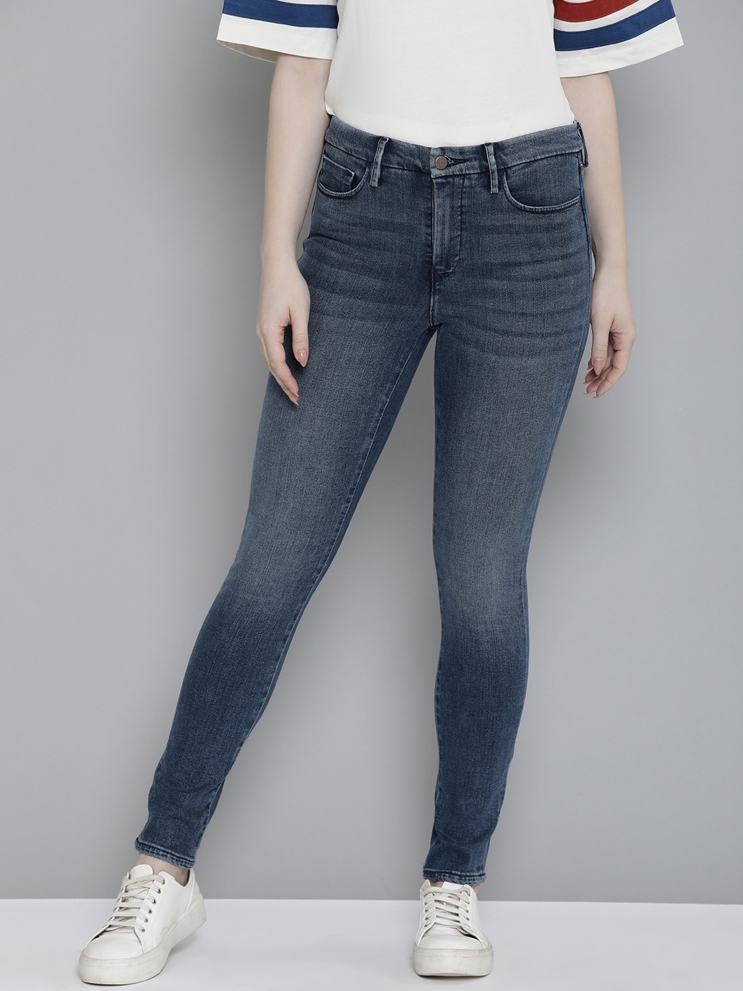 

Levis Women Mid Rise 311 Skinny Fit Heavy Fade Stretchable Jeans, Blue