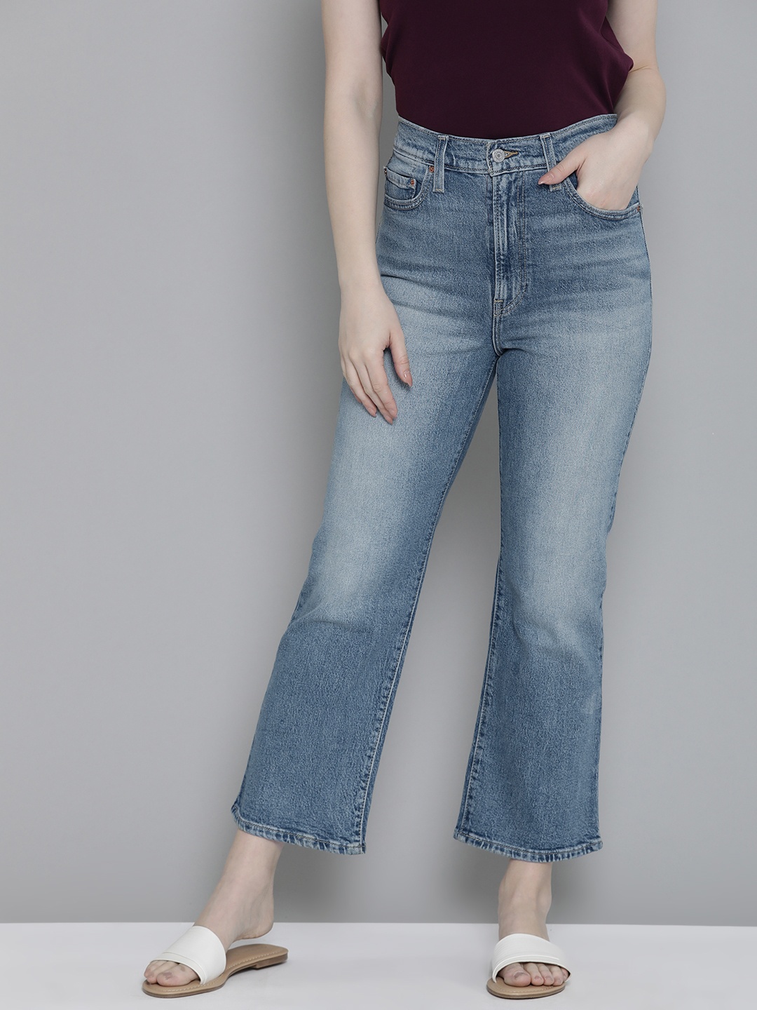 

Levis Women Bootcut Heavy Fade Stretchable Jeans, Blue
