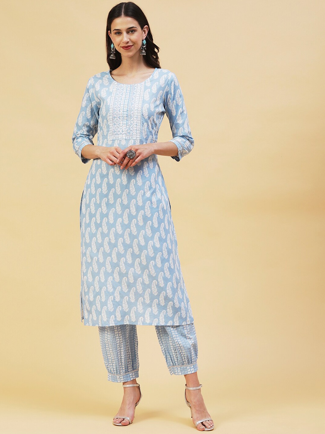 

FASHOR Paisley Printed Thread Work Pure Cotton Kurta With Trousers, Blue