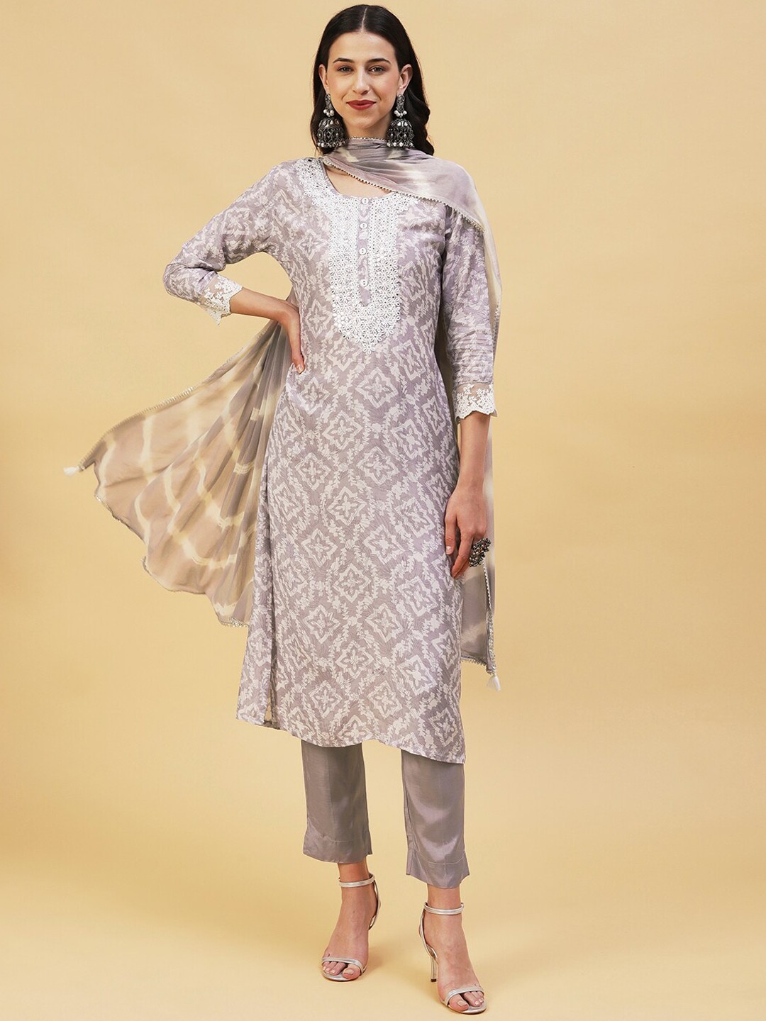 

FASHOR Ethnic Motifs Printed Mirror Work Straight Kurta With Trousers & Dupatta, Grey