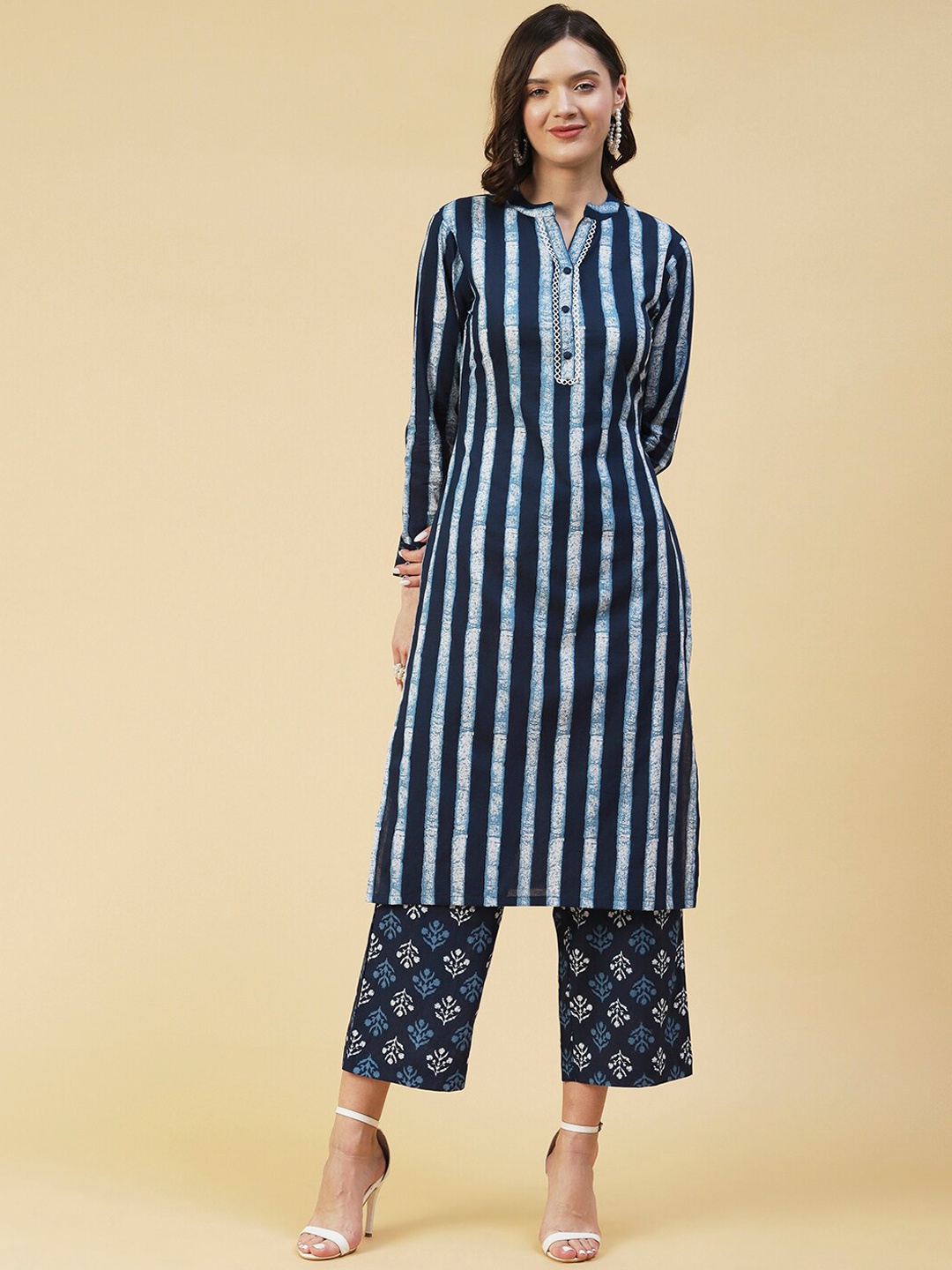 

FASHOR Printed Band Collar Pure Cotton Straight Kurta with Palazzos, Navy blue