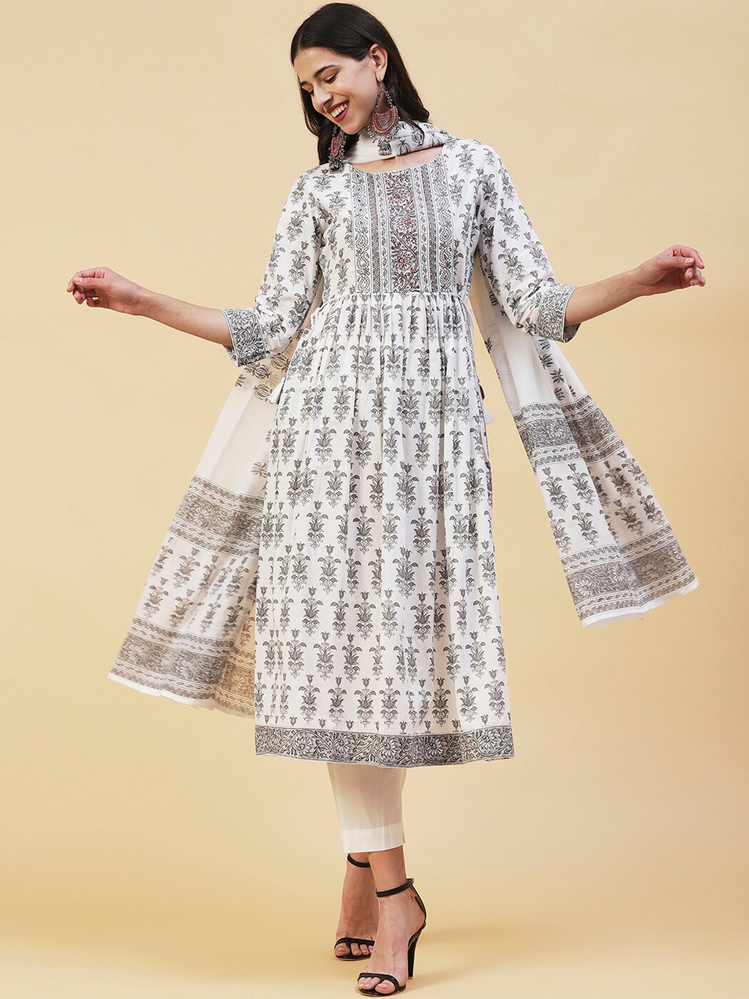 

FASHOR Floral Printed A-Line Pure Cotton Kurta with Trousers & Dupatta, Off white