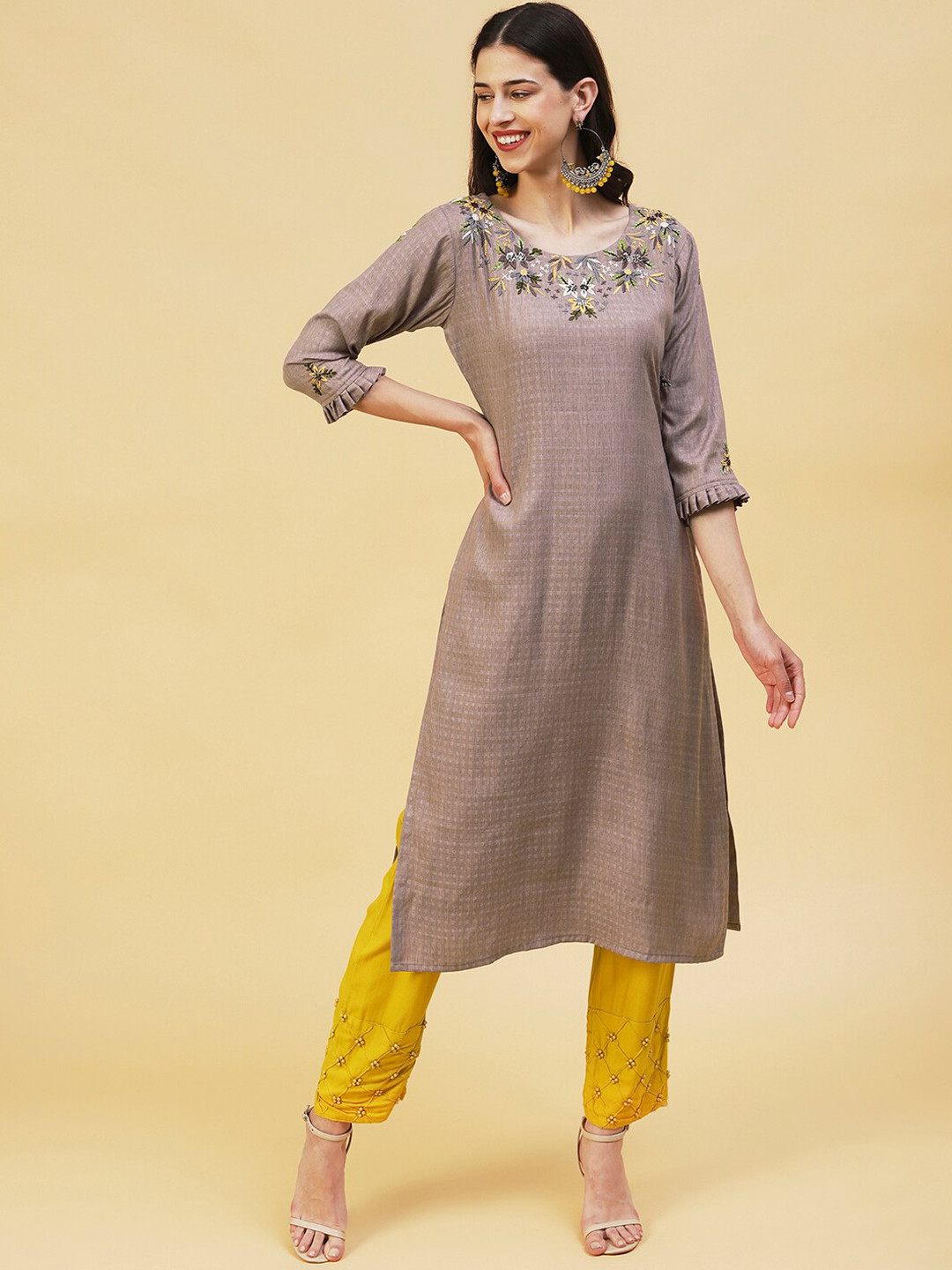 

FASHOR Floral Embroidered Thread Work Kurta, Taupe