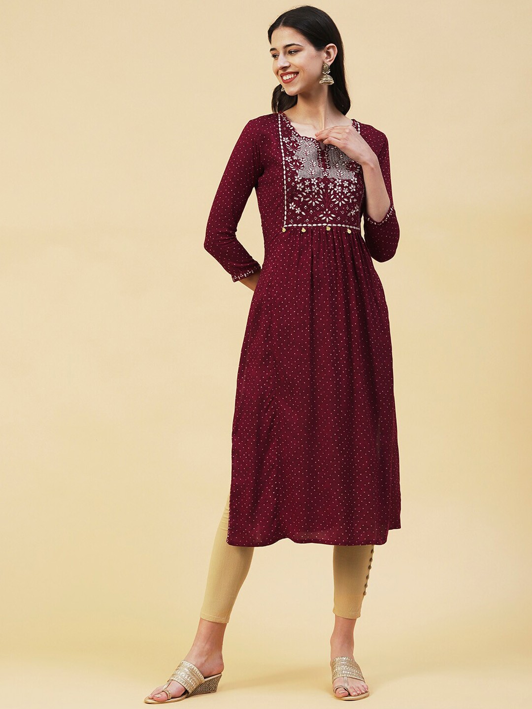 

FASHOR Embroidered Notch Neck Thread Work A-Line Kurta, Maroon