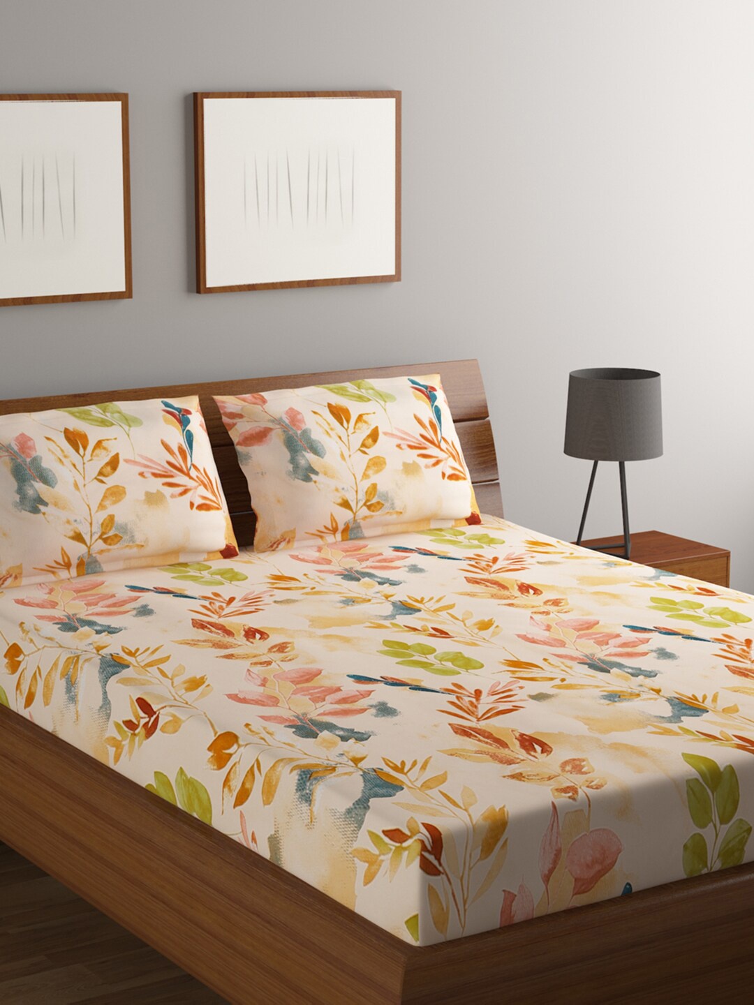 

BOMBAY DYEING White & Yellow Floral 144 TC Queen Bedsheet with 2 Pillow Covers