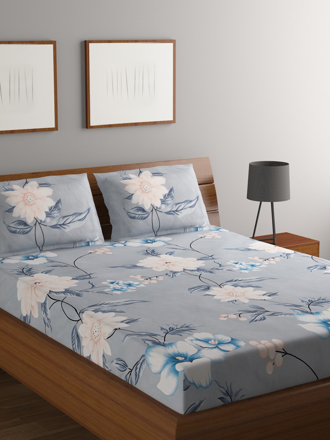 

BOMBAY DYEING Grey & Blue Floral 144 TC Queen Bedsheet with 2 Pillow Covers