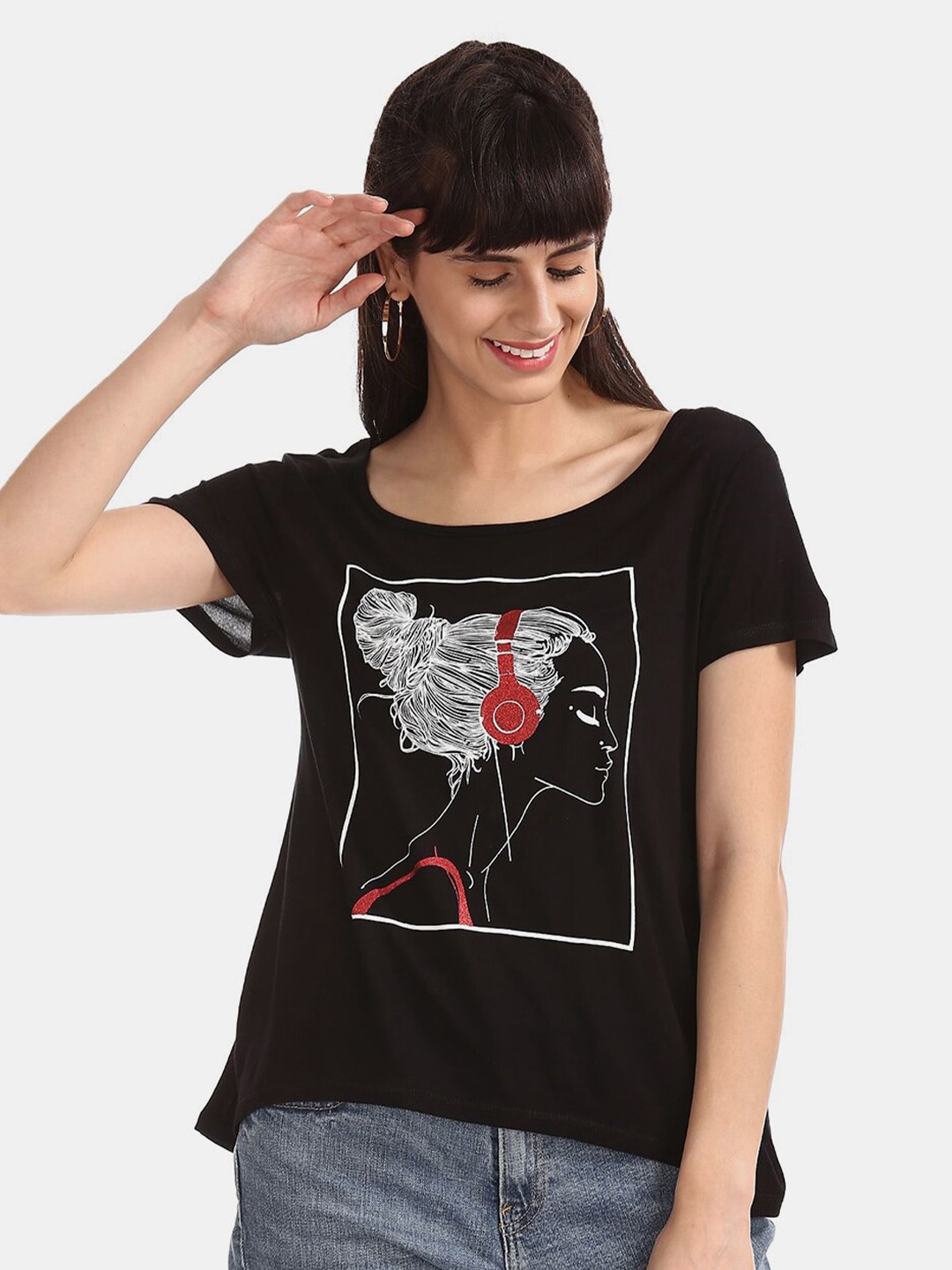 

V-Mart Women Graphic Printed Cotton T-shirt, Black