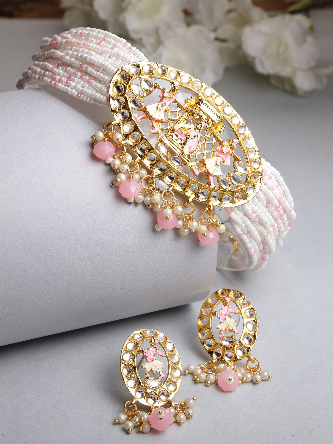 

KARATCART Gold-Plated Kundan-Studded & Beaded Jewellery Set, White