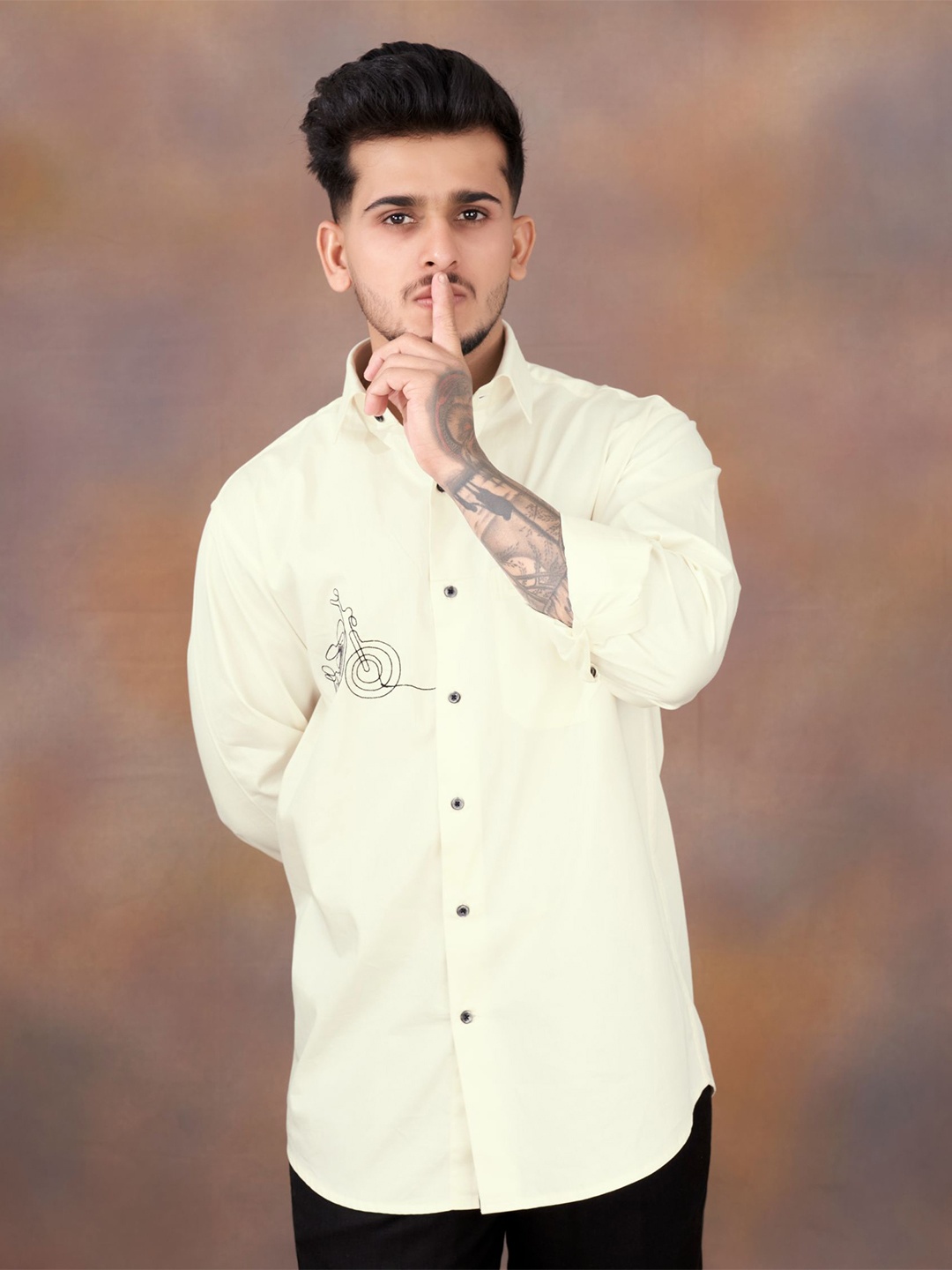 

FRENCH CROWN Men Yellow Standard Printed Casual Shirt
