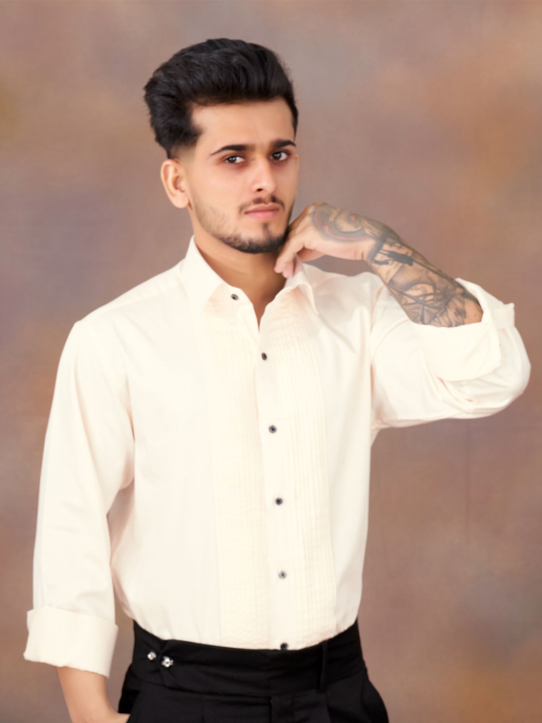 

FRENCH CROWN Spread Collar Cotton Formal Shirt, Cream