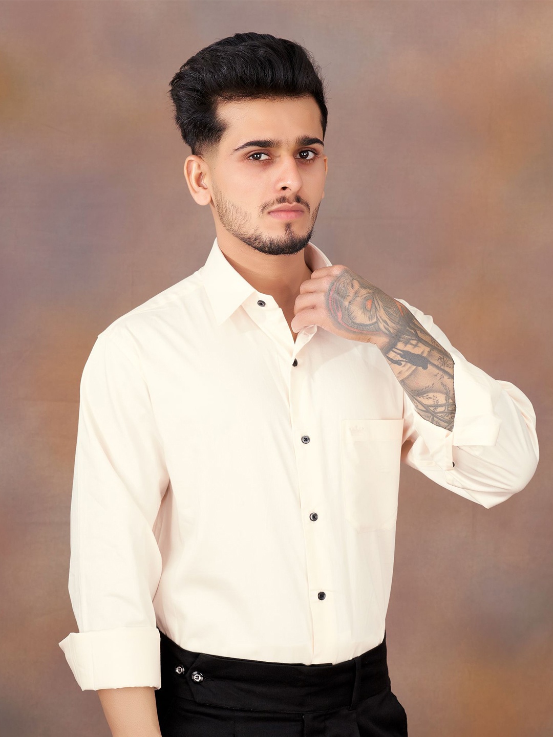 

FRENCH CROWN Spread Collar Cotton Formal Shirt, Cream