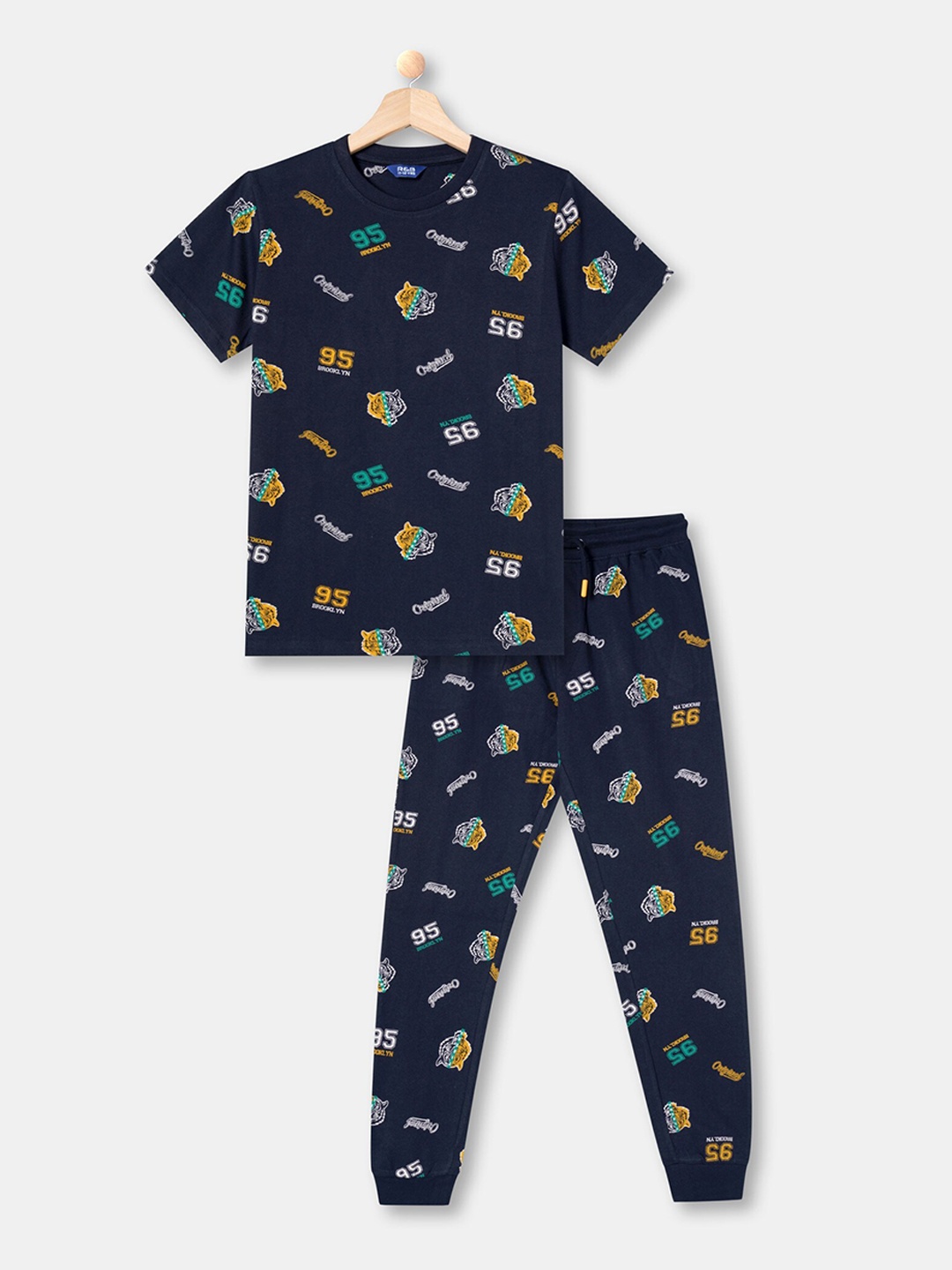 

R&B Boys Conversational Printed Night Suit, Navy blue