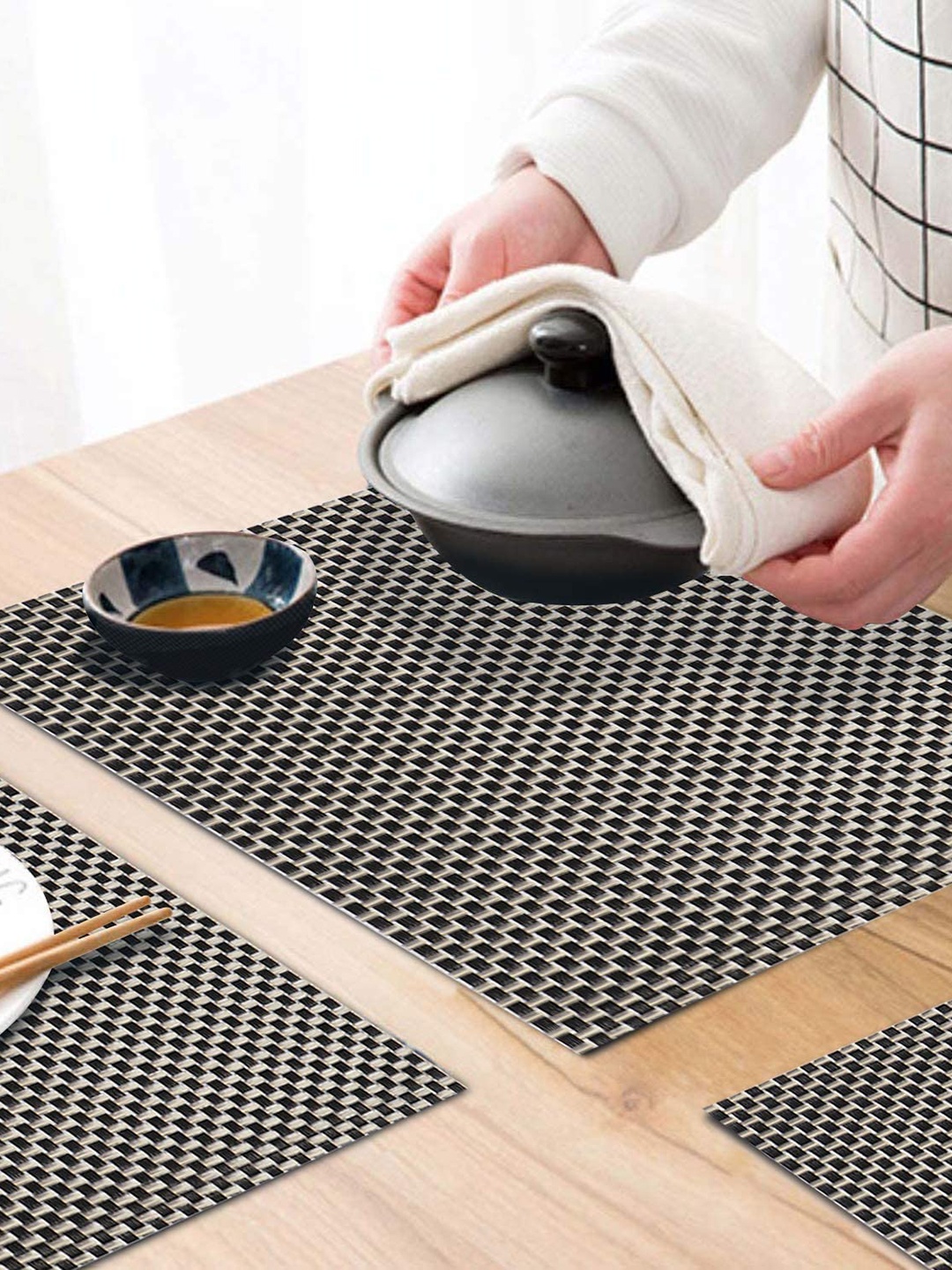 

royalkart Set Of 6 Black Printed Dining Table Placemats