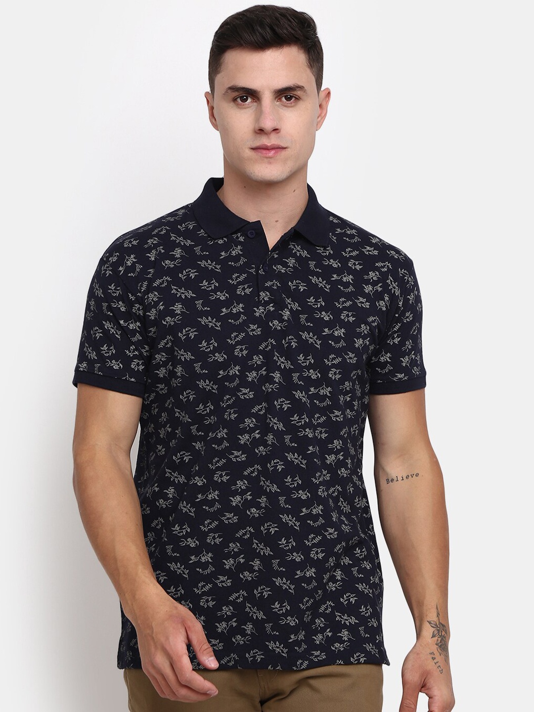 

V-Mart Printed Polo Collar Cotton T-shirt, Navy blue